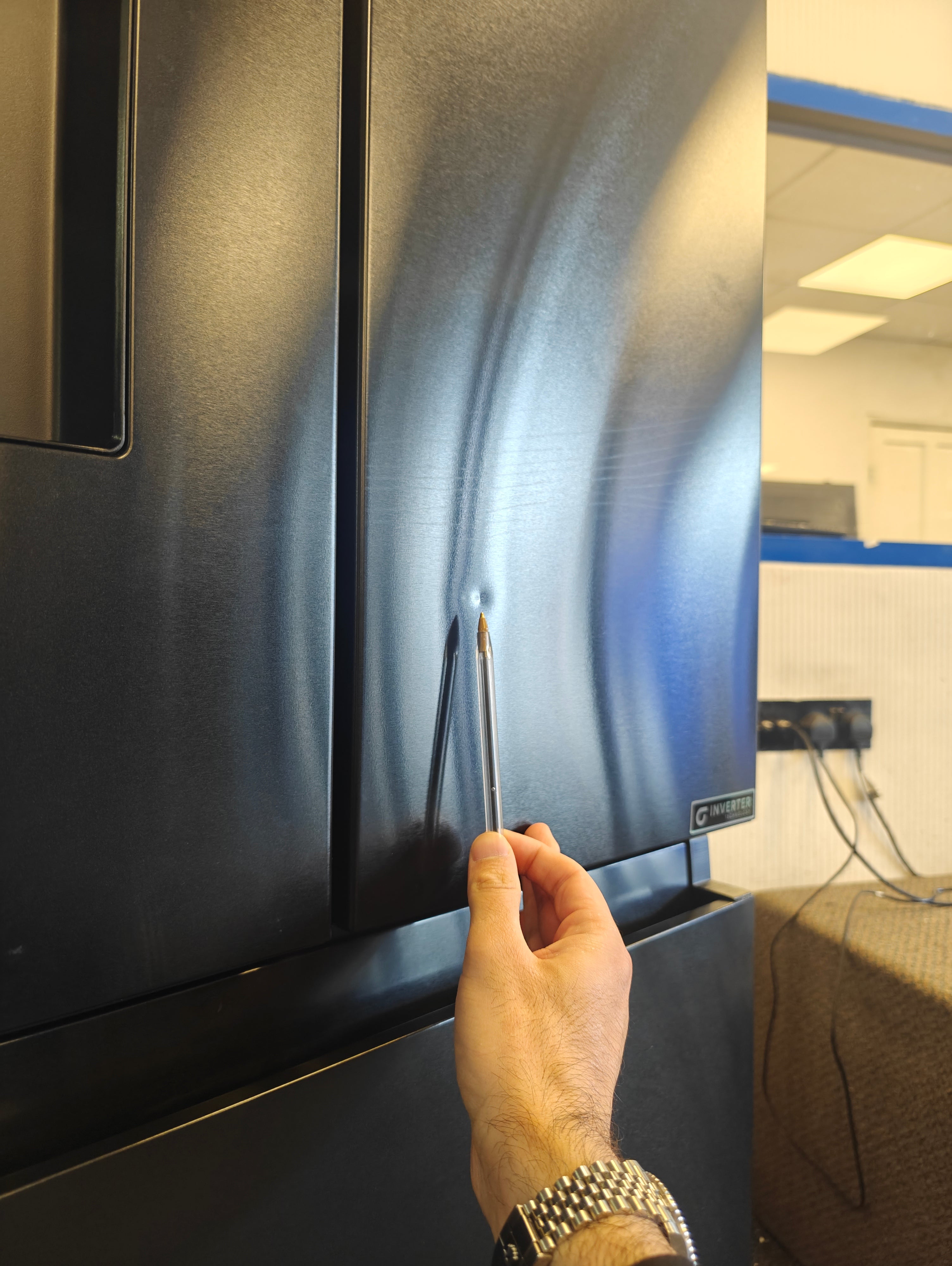 HISENSE RF632N4WFE BLACK NARROW AMERICAN FRIDGE FREEZER - Electronic World TV