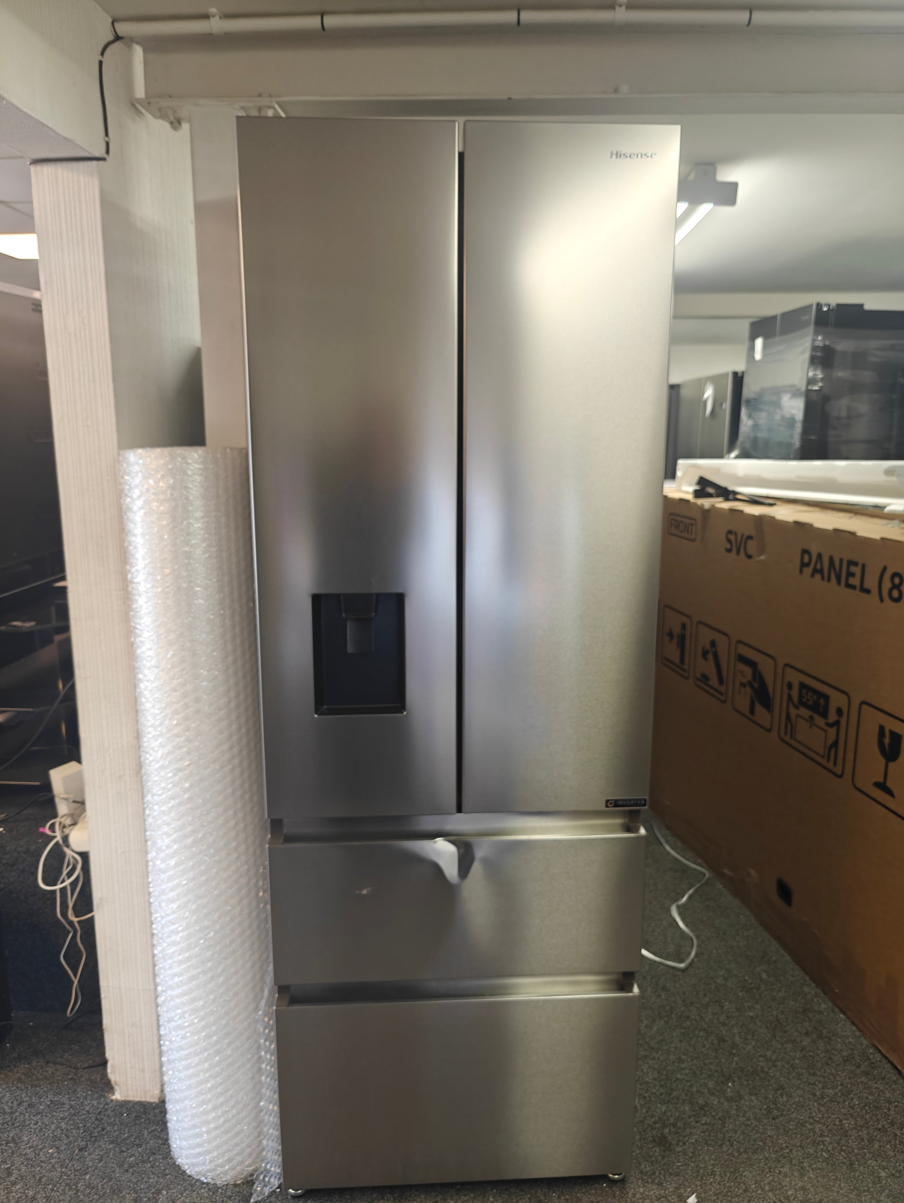 HISENSE RF632N4WIE SILVER NARROW AMERICAN FRIDGE FREEZER - Electronic World TV