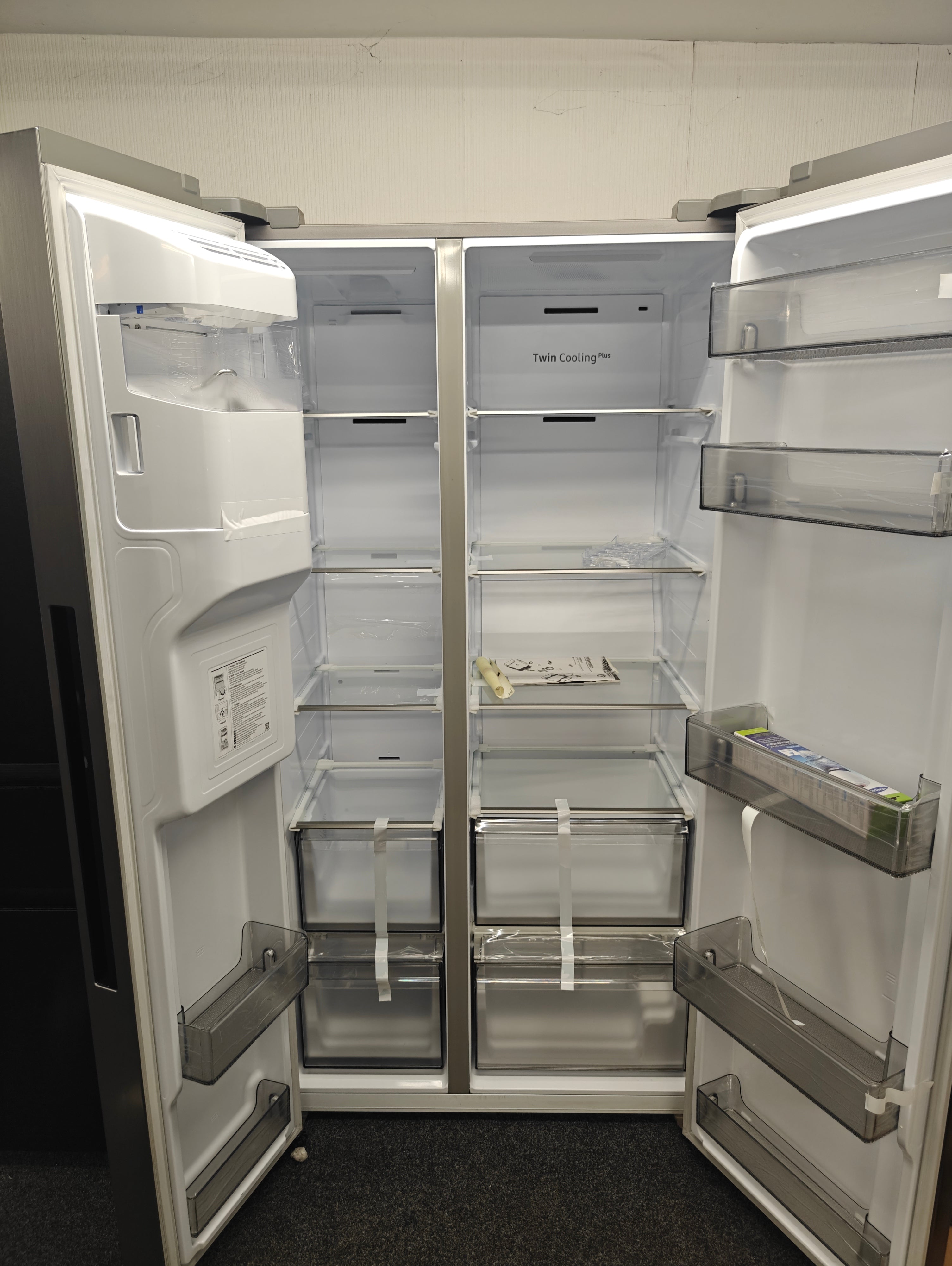 SAMSUNG RS68A8820S9 SPACEMAX AMERICAN FRIDGE FREEZER - STAINLESS STEEL - Electronic World TV