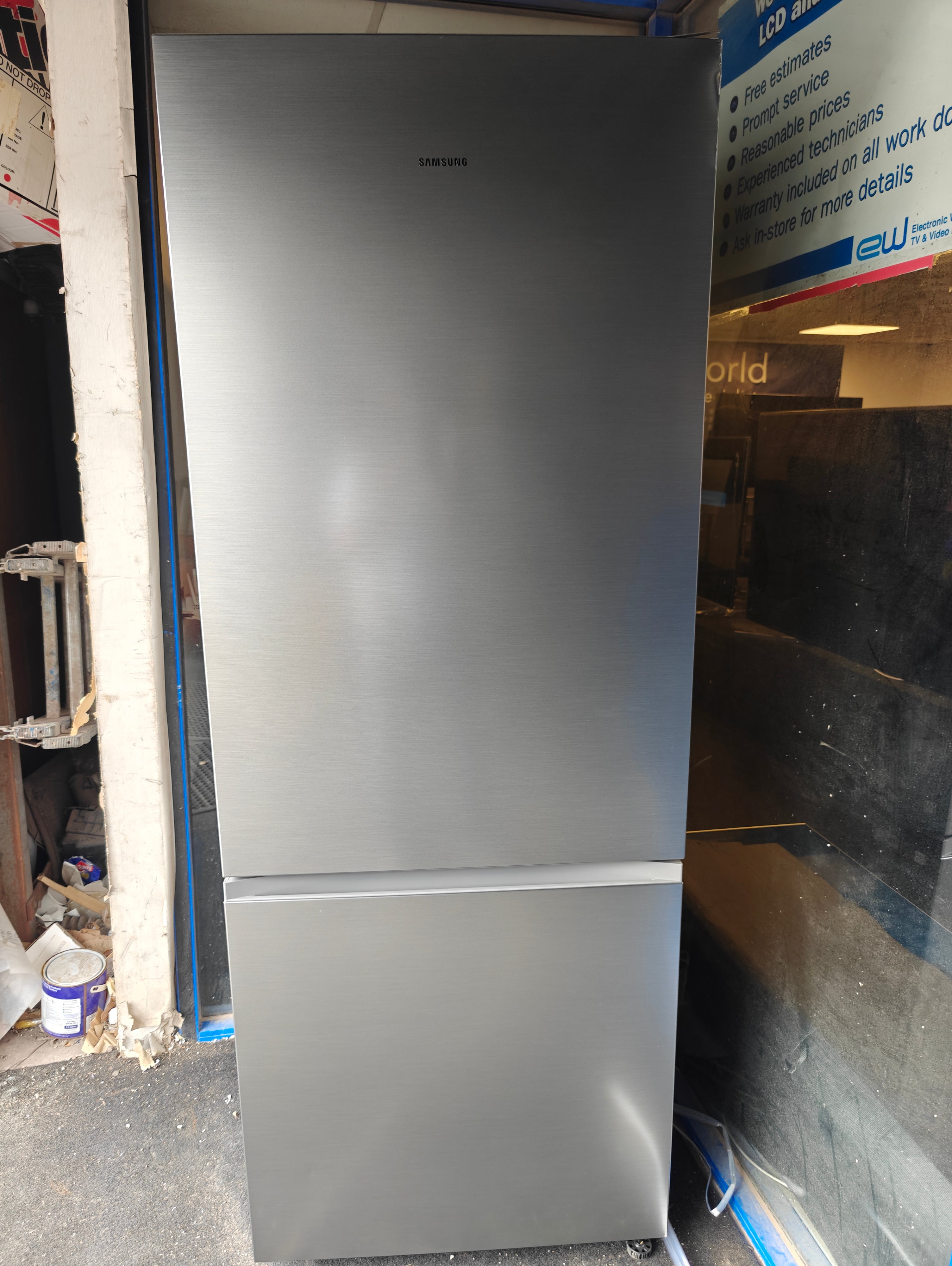 SAMSUNG RB53DG703CS9EU LARGE FRIDGE FREEZER - STAINLESS STEEL - Electronic World TV