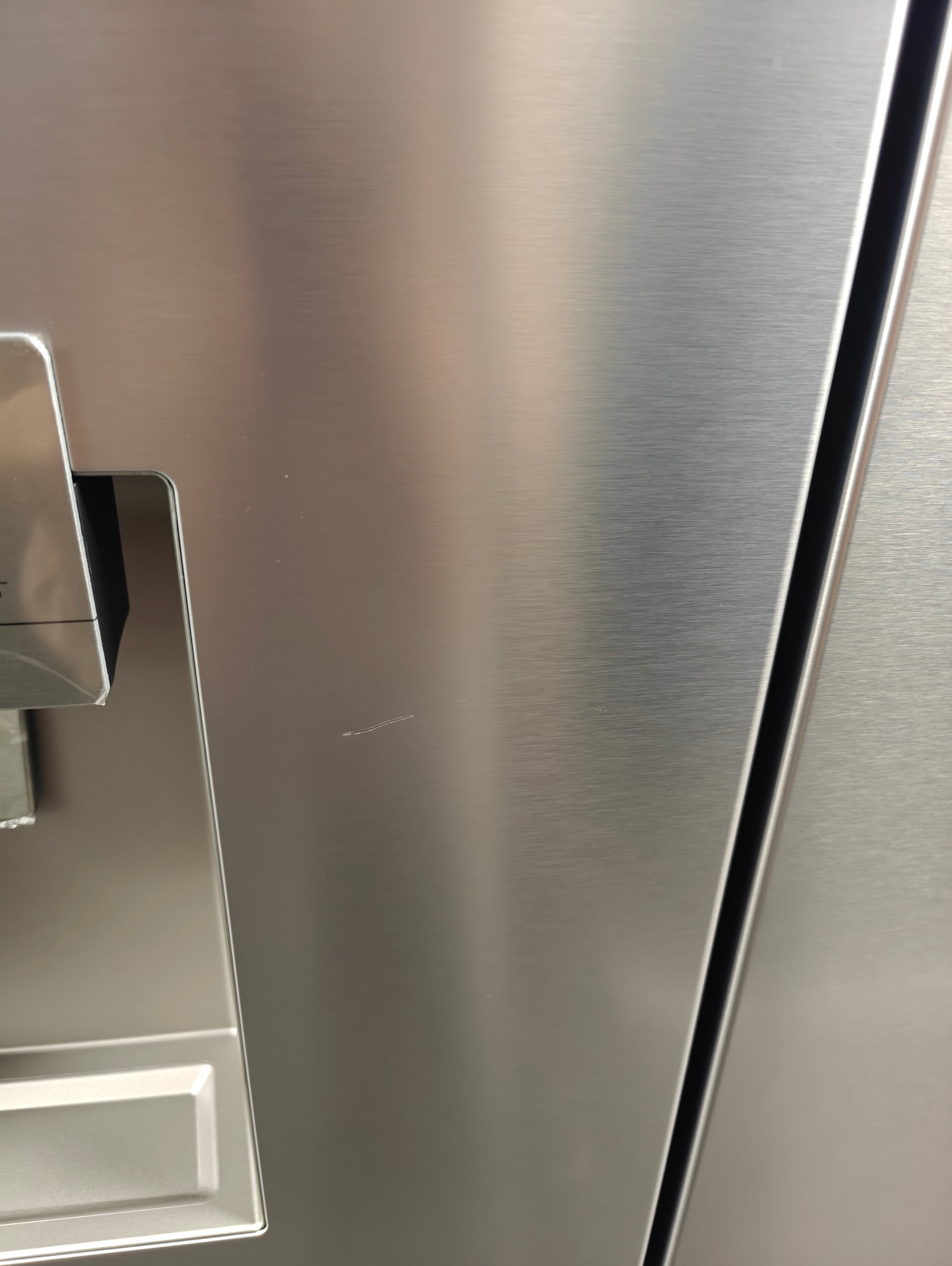 HISENSE RF728N4SASE PUREFLAT SMART AMERICAN FRIDGE FREEZER - STAINLESS STEEL - Electronic World TV