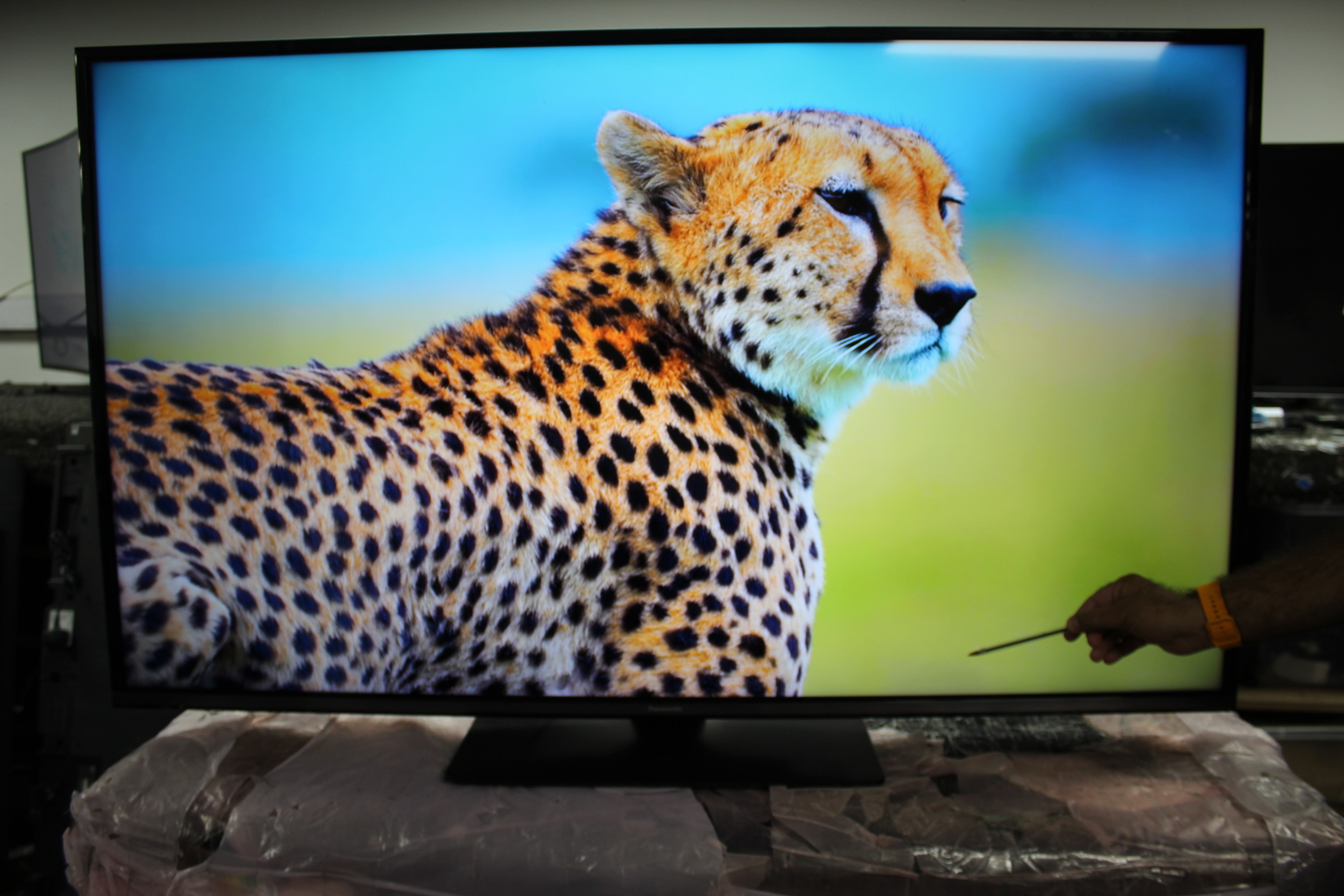 55" Panasonic TX-55GX555B 4K Ultra HD HDR Smart LED TV - Electronic World TV