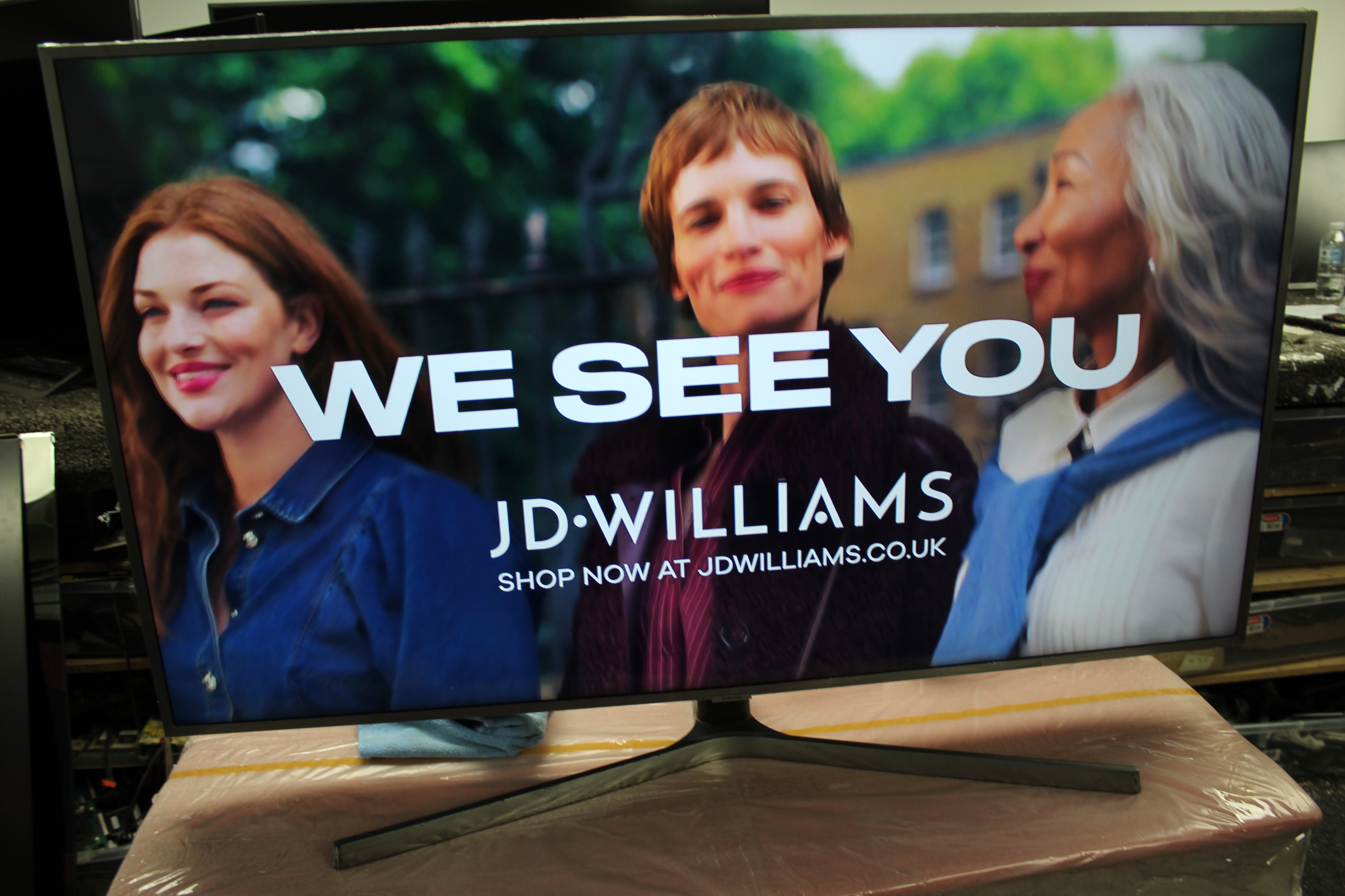 55" Samsung UE55NU7470 4K HDR Smart LED TV - Electronic World TV