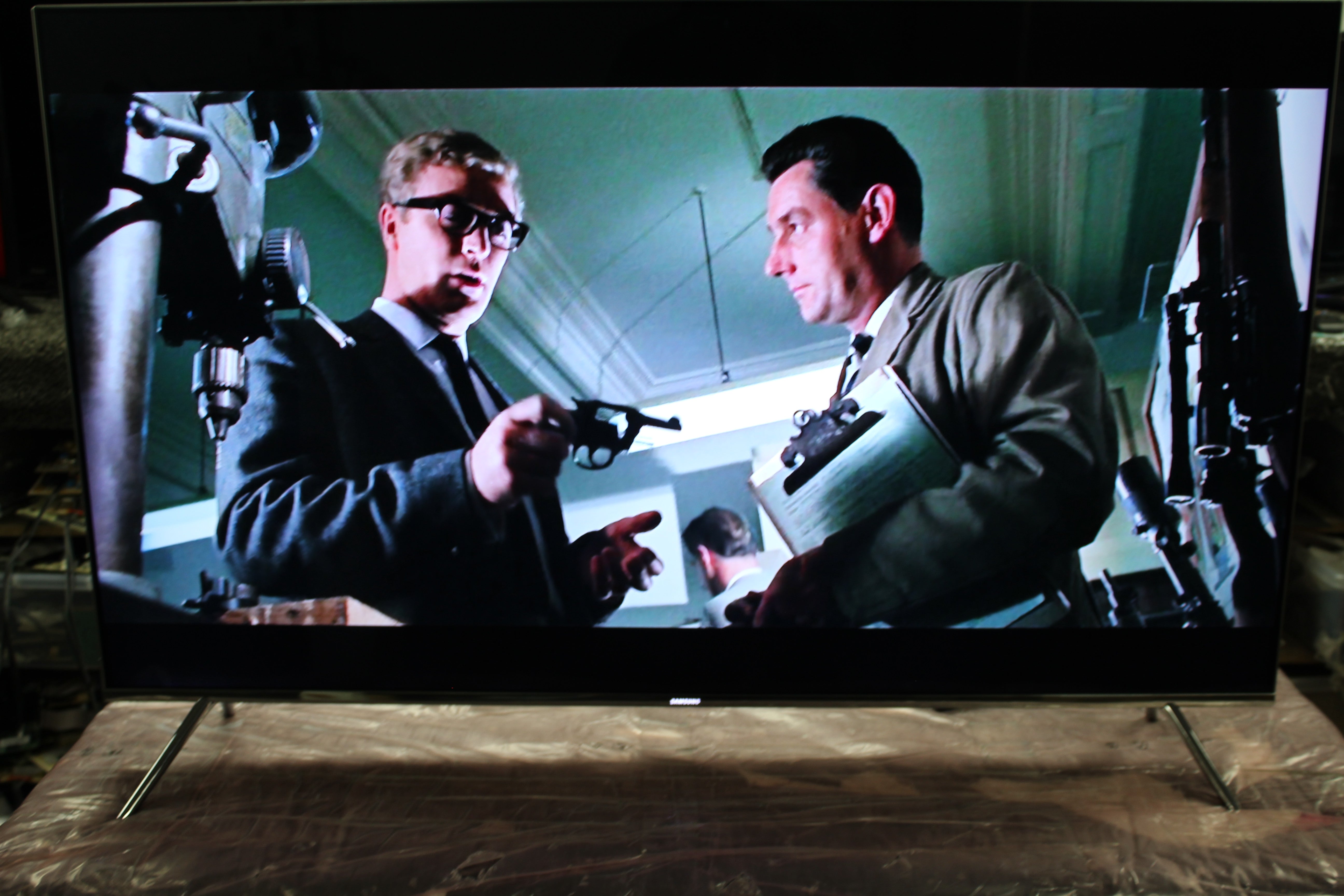 49" Samsung UE49KS7000 4K SUHD HDR Quantum Dot Smart LED TV - Electronic World TV