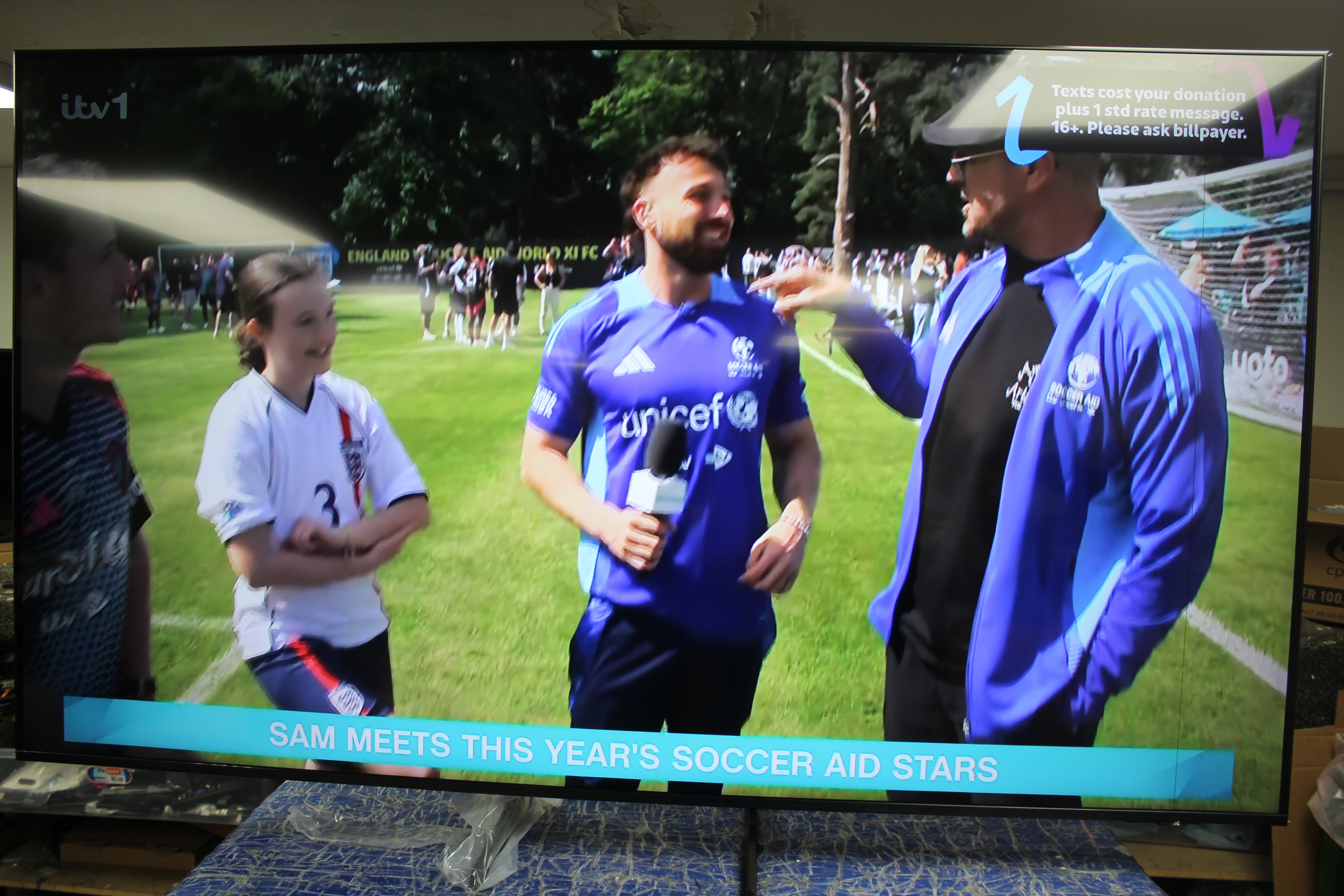 75" Samsung UE75DU7100KXXU 4K HDR Crystal Smart LED TV - Electronic World TV