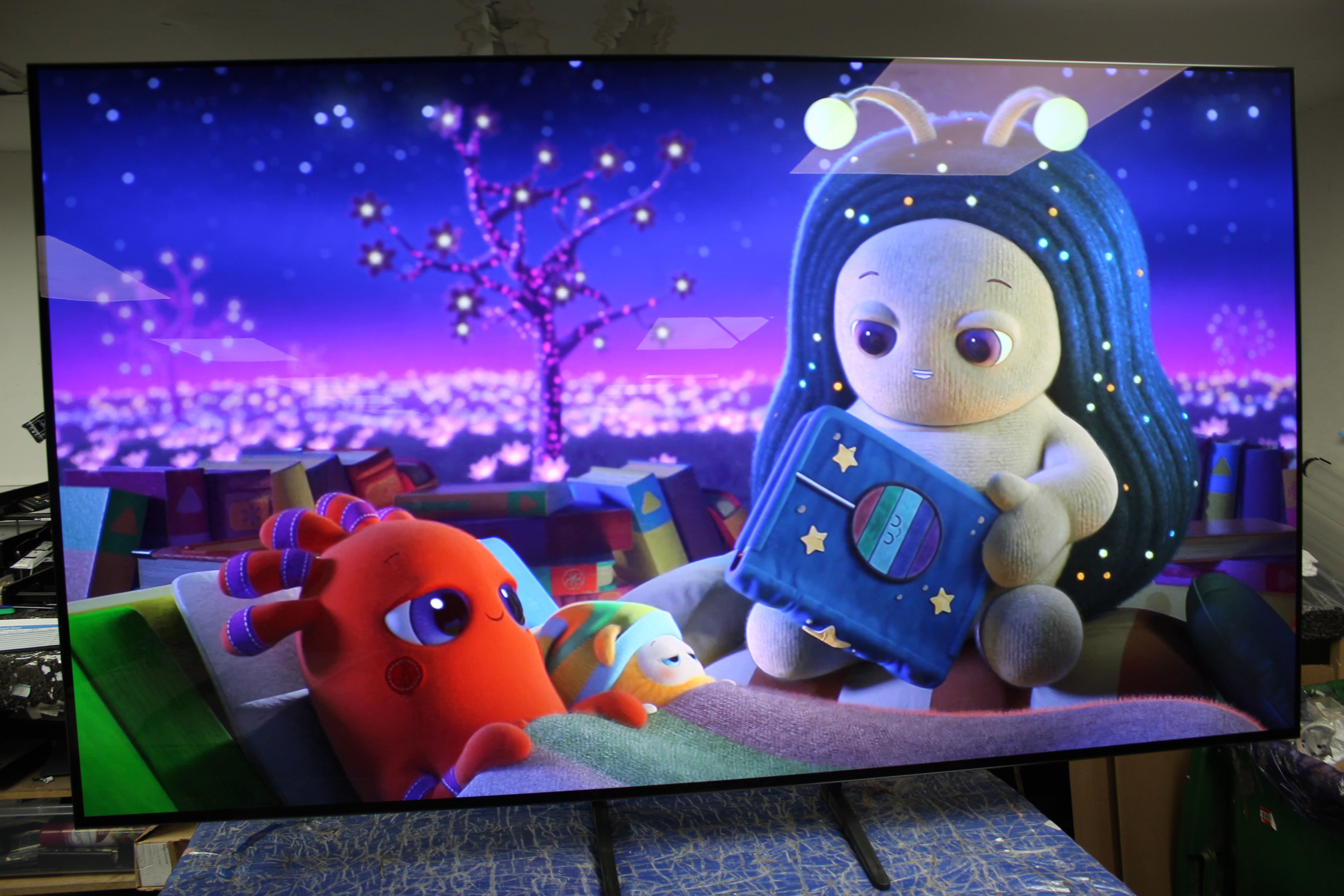 77" Samsung QE77S90DAEXXU Flagship 4K HDR OLED TV - Electronic World TV