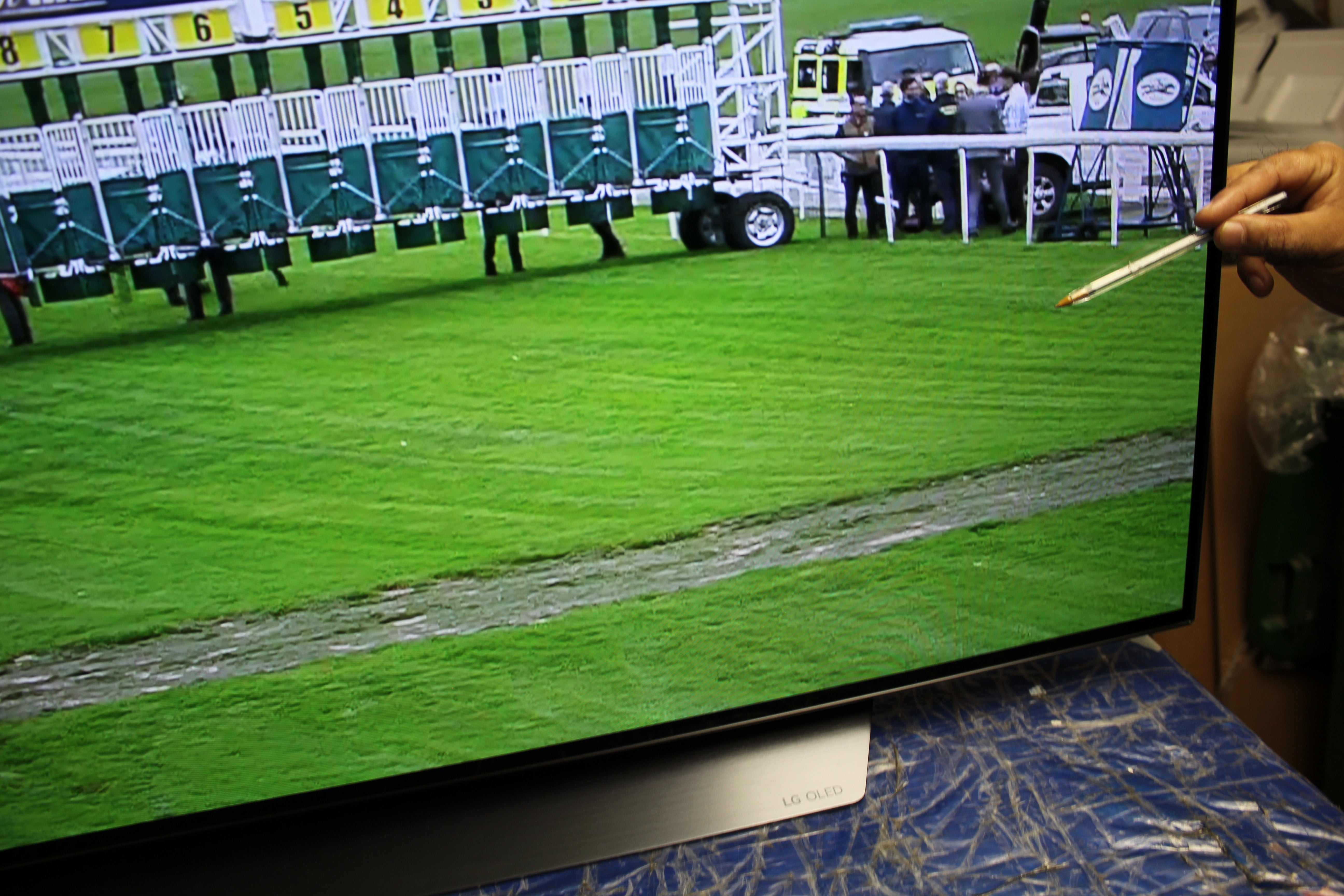 55" LG OLED55CX6LA 4K HDR Smart OLED TV