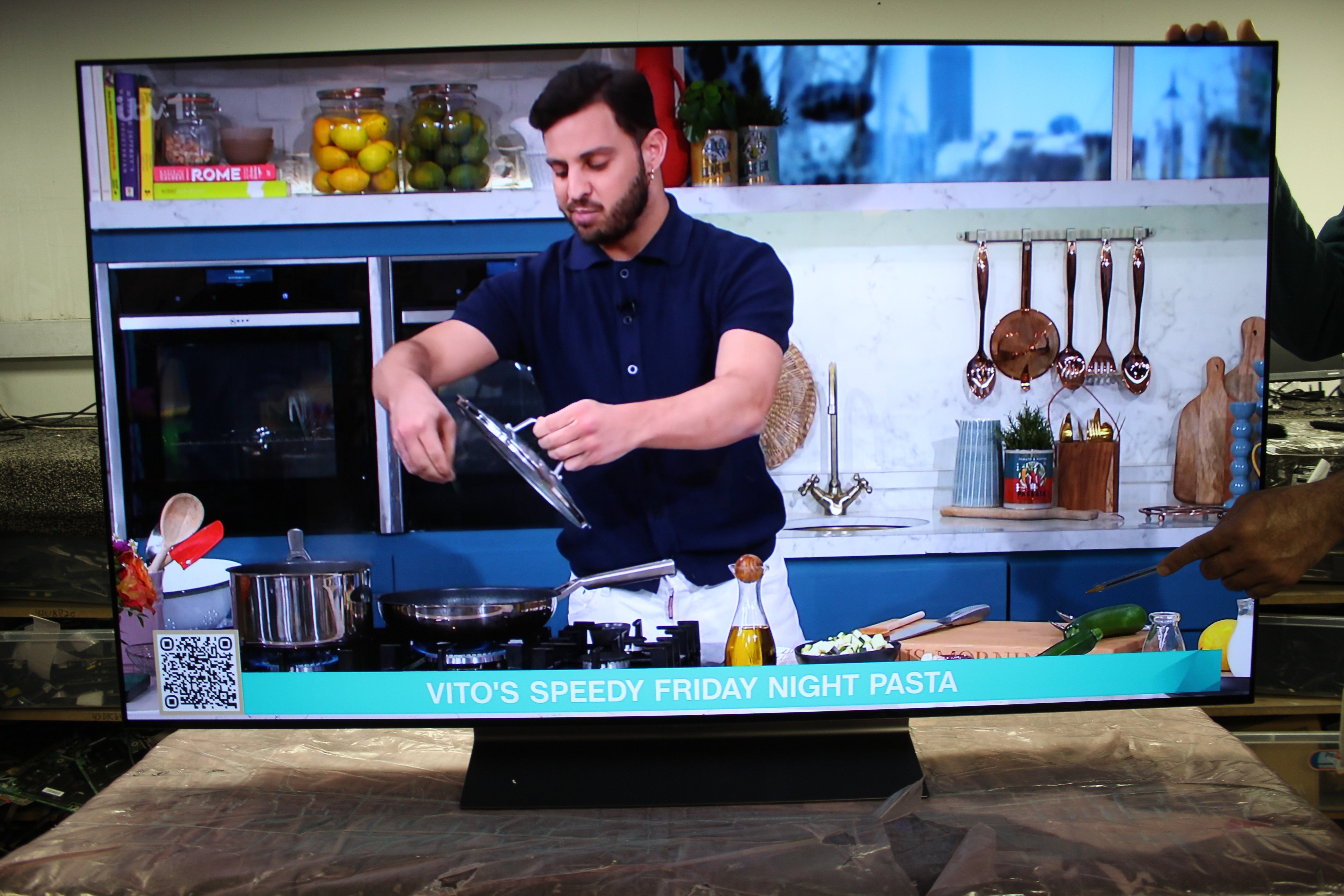 55" LG Evo OLED55C44LA 4K HDR Smart Evo OLED TV - Electronic World TV