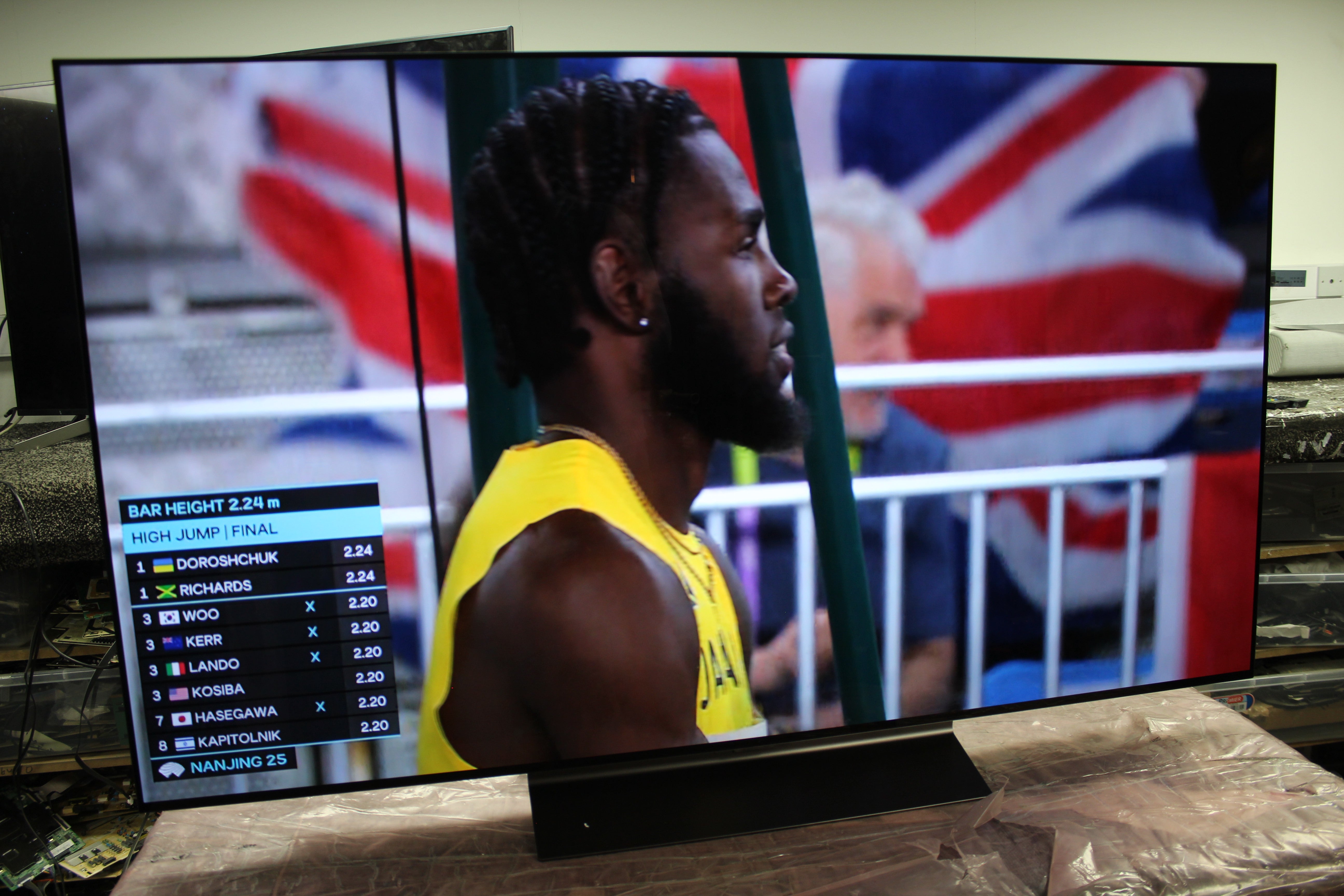 55" LG Evo OLED55C44LA 4K HDR Smart Evo OLED TV - Electronic World TV