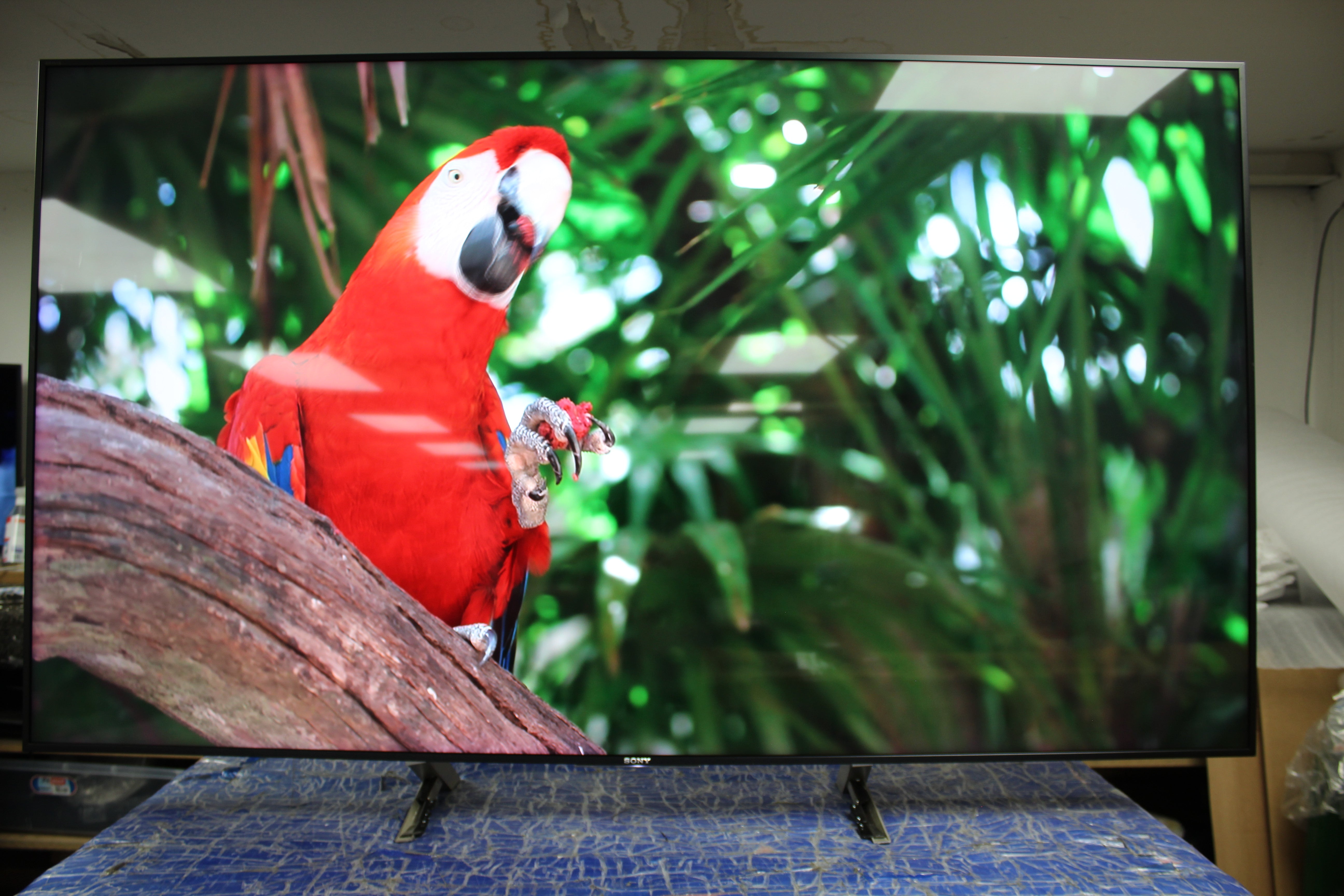 65" Sony KD65XE9005 4K Ultra HD HDR Smart Android LED TV