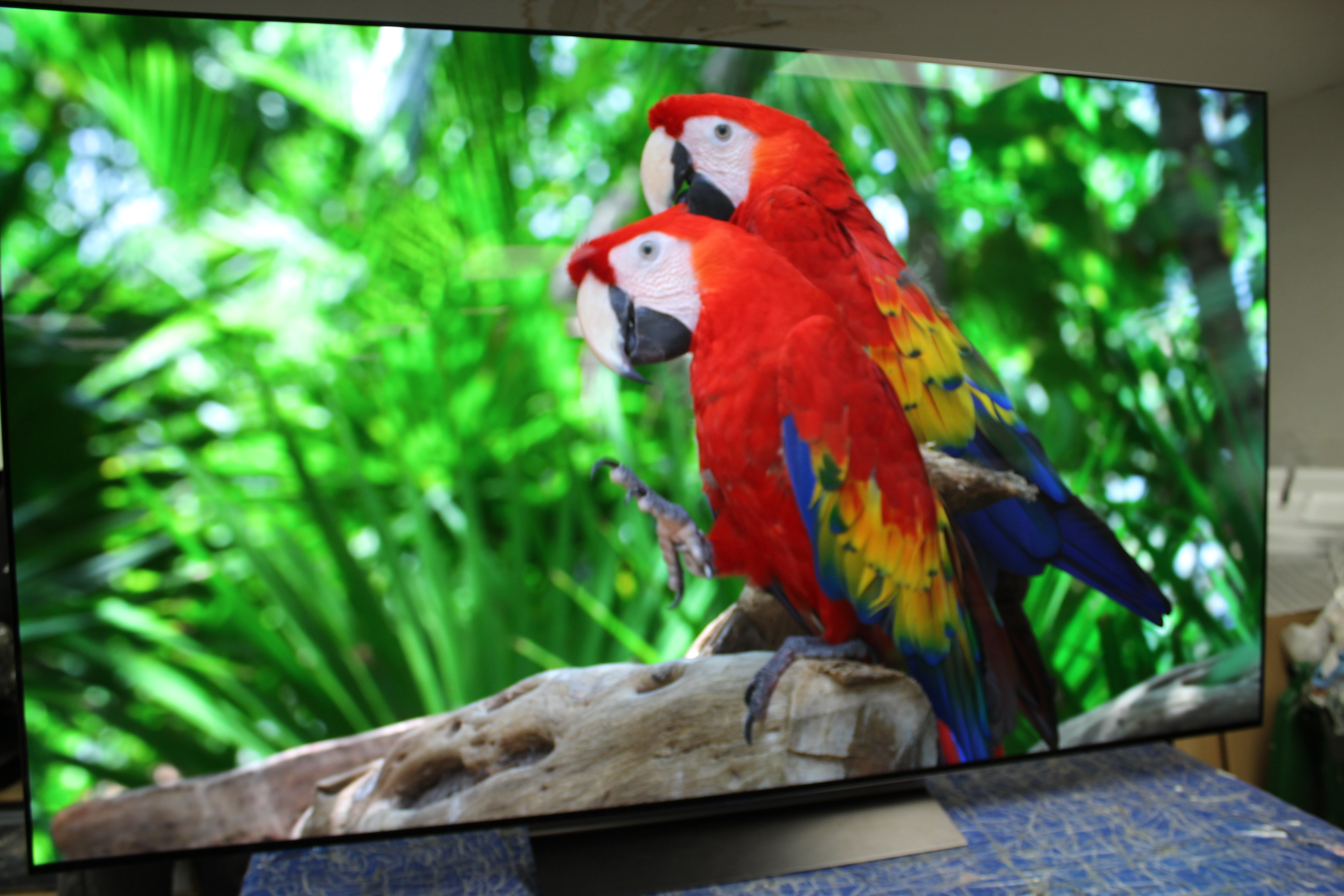 65" LG Evo OLED65C44LA 4K HDR Smart Evo OLED TV