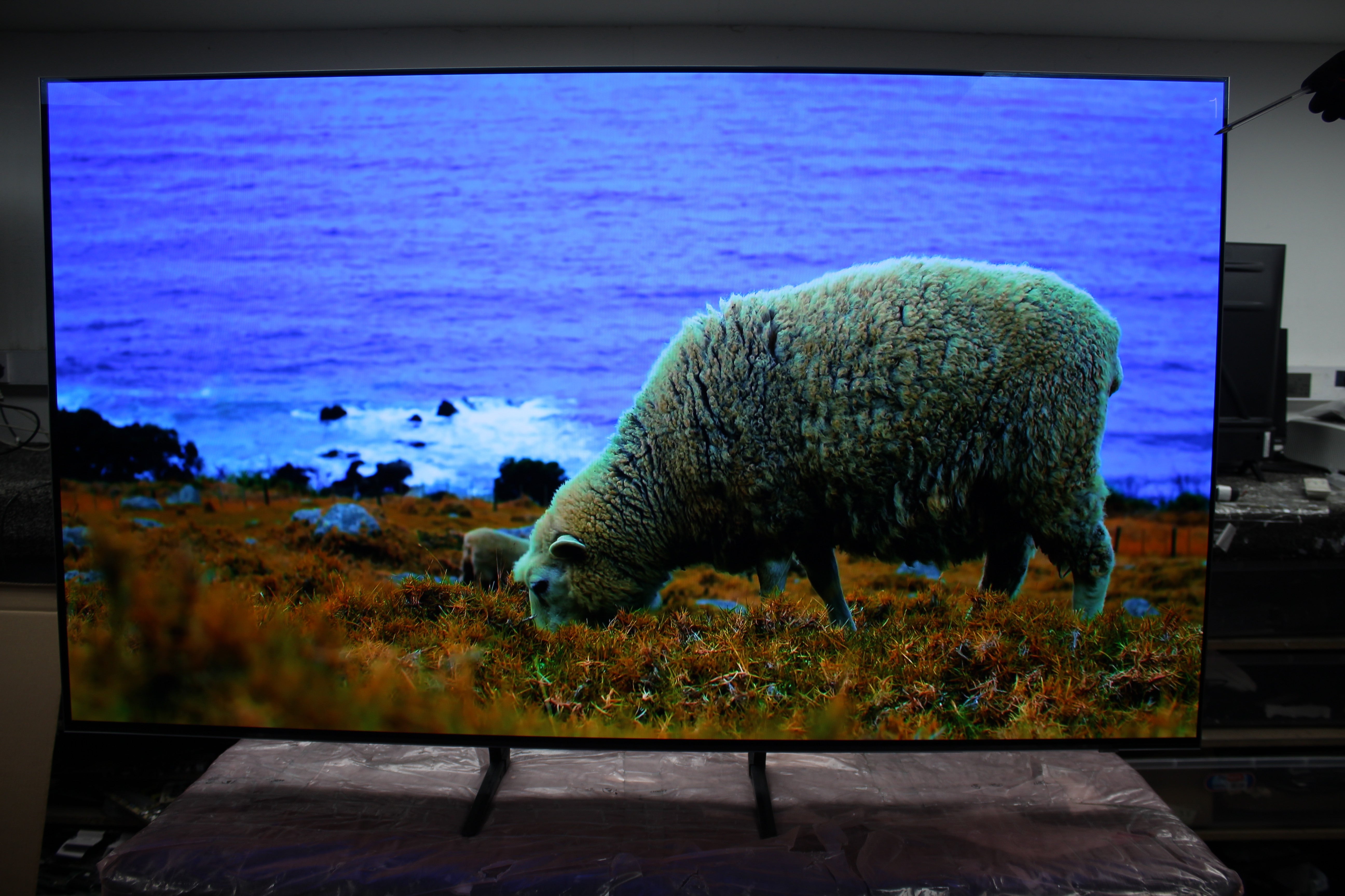 65" Samsung QE65S95BATXXU Flagship 4K HDR Quantum Dot OLED TV - Electronic World TV