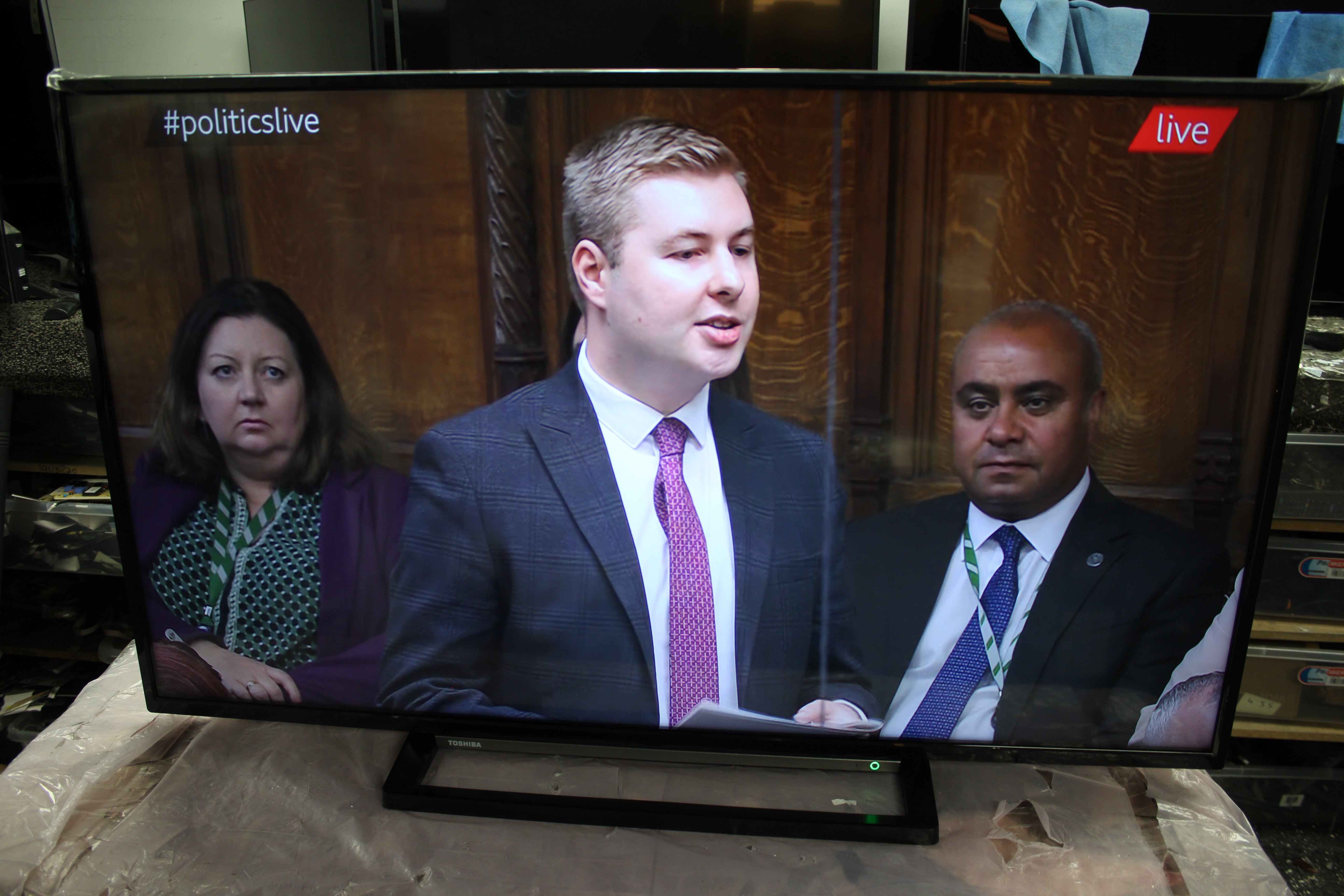 50" Toshiba Fire 50UF3F53DB 4K Ultra HD HDR Smart LED TV - Electronic World TV