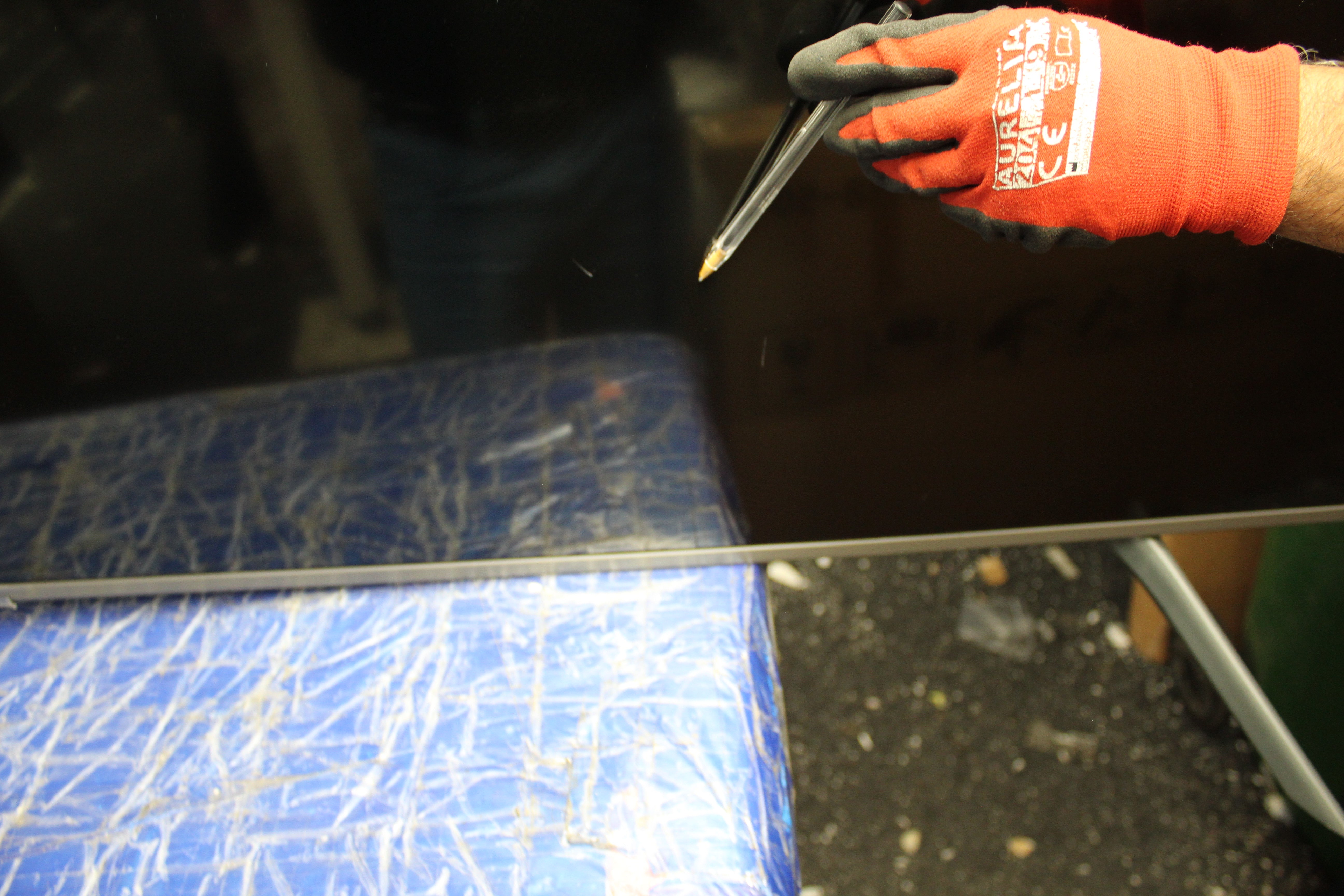 75" Samsung UE75TU7100 4K HDR Crystal Smart LED TV - Electronic World TV