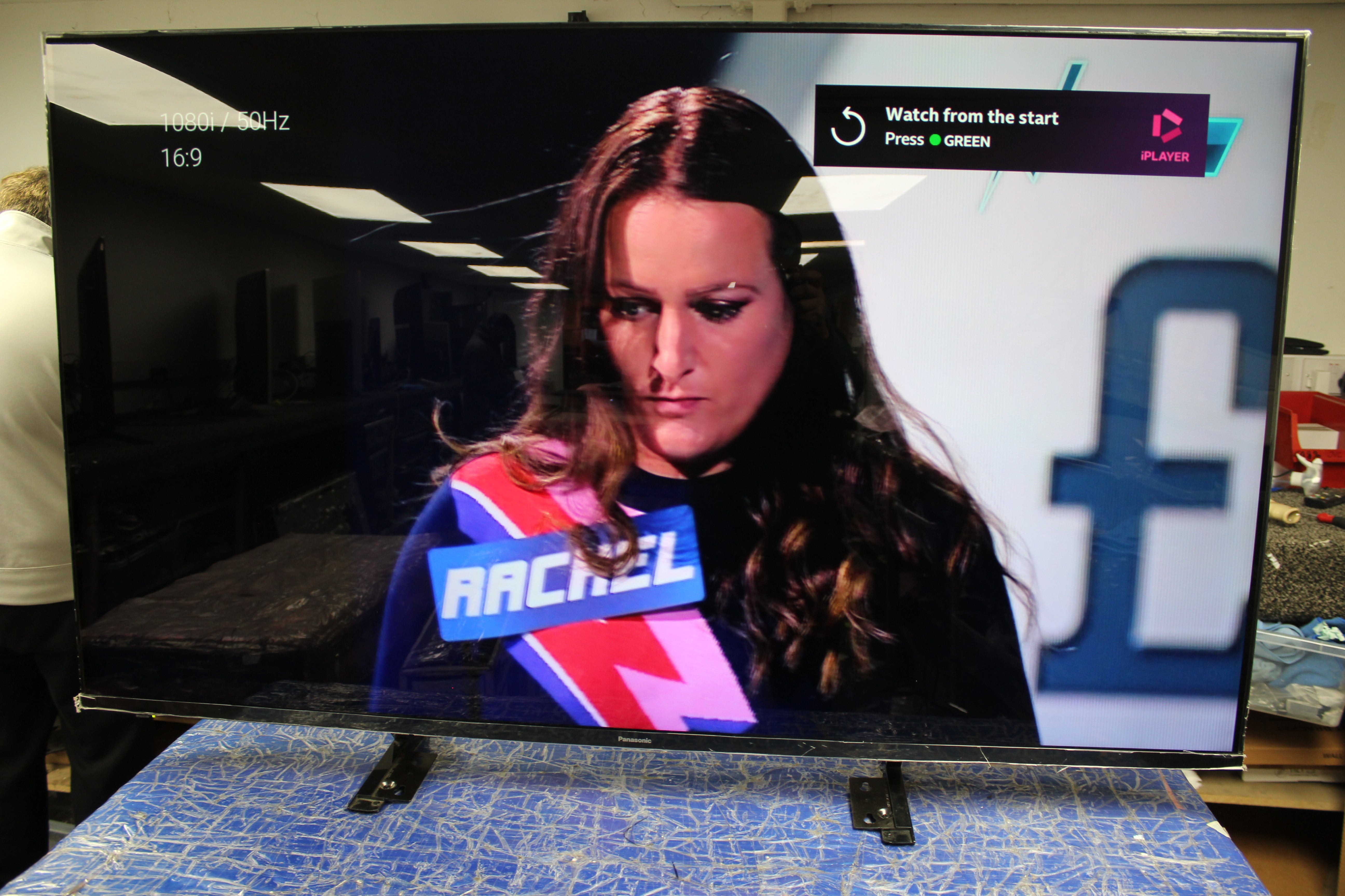 58" Panasonic TX58GX820B 4K HDR Smart LED TV - Electronic World TV