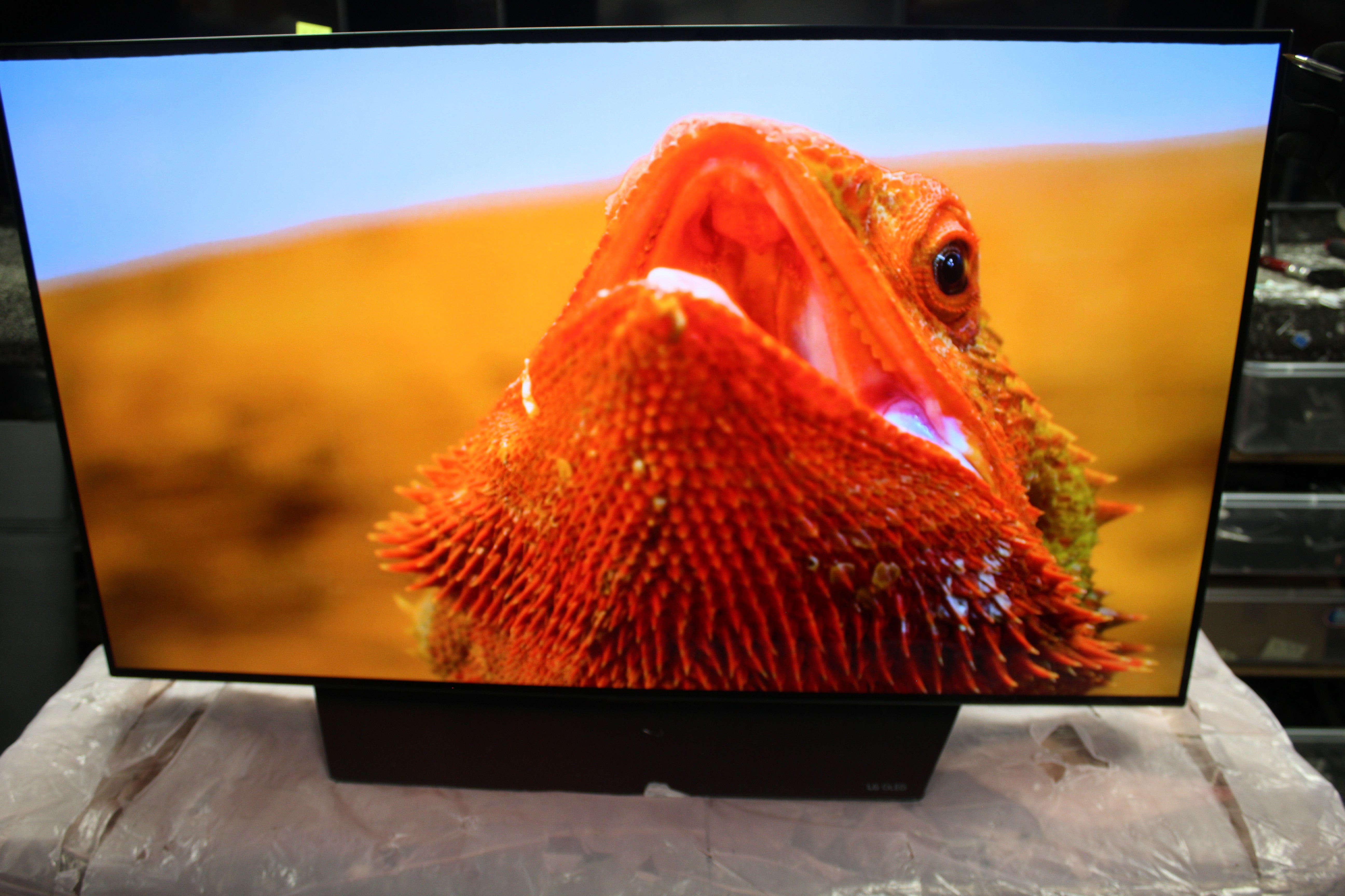 48" LG OLED48C34LA 4K HDR Smart OLED Evo TV - Electronic World TV