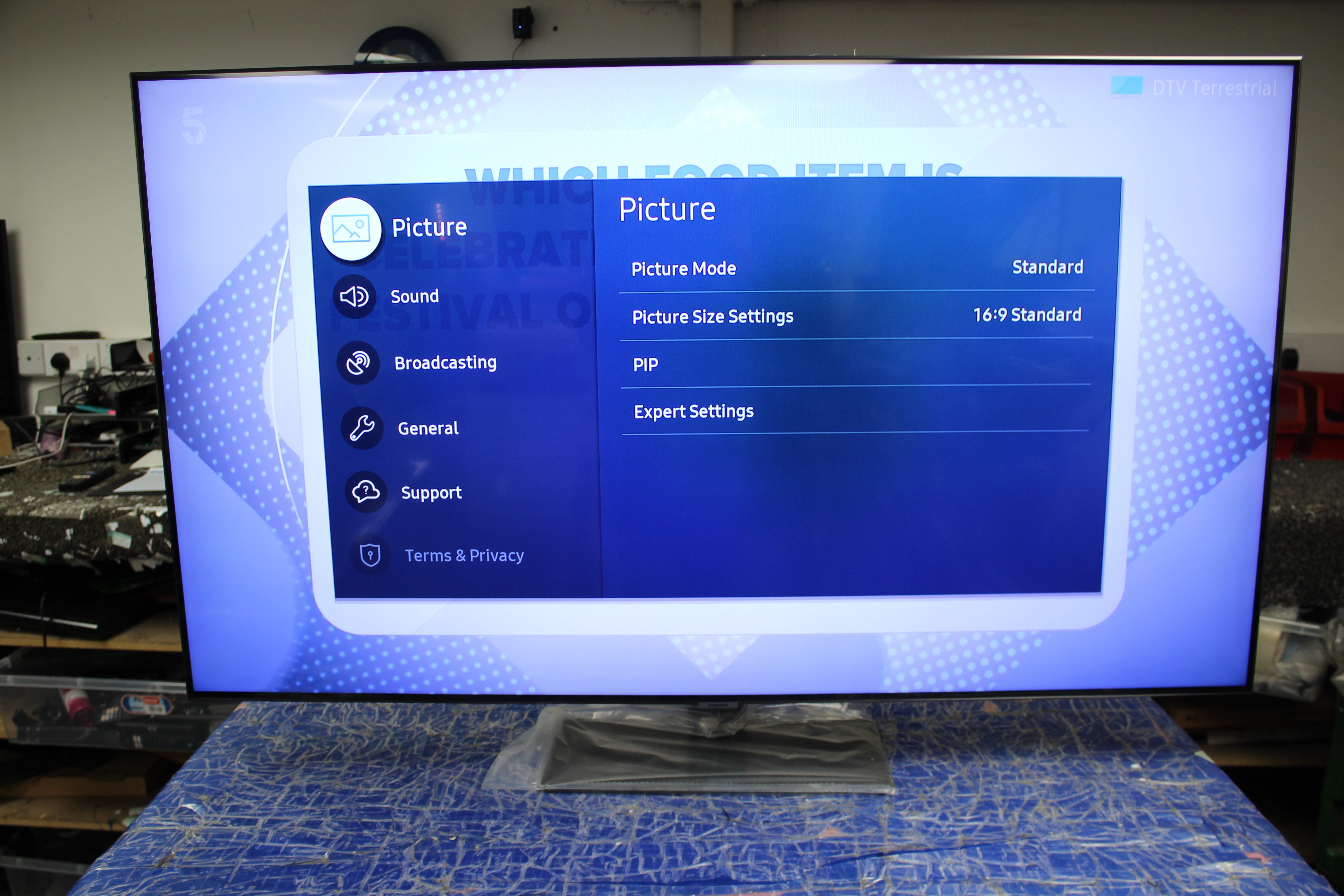 55" Samsung QE55Q80TATXXU Quantum 4K UHD HDR QLED TV - Electronic World TV