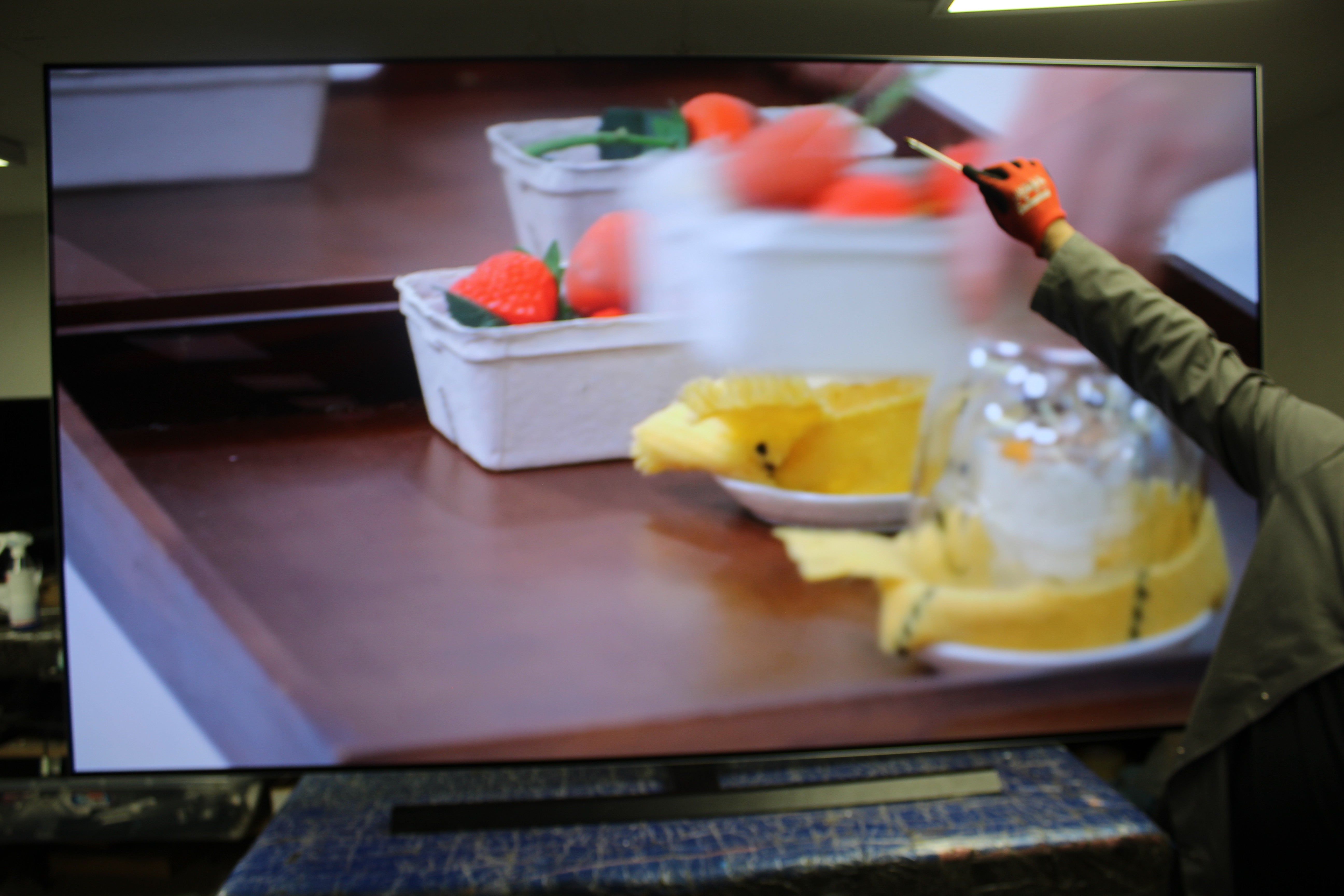 83" LG Evo OLED83G45LW 4K HDR Smart EVO OLED TV - Electronic World TV