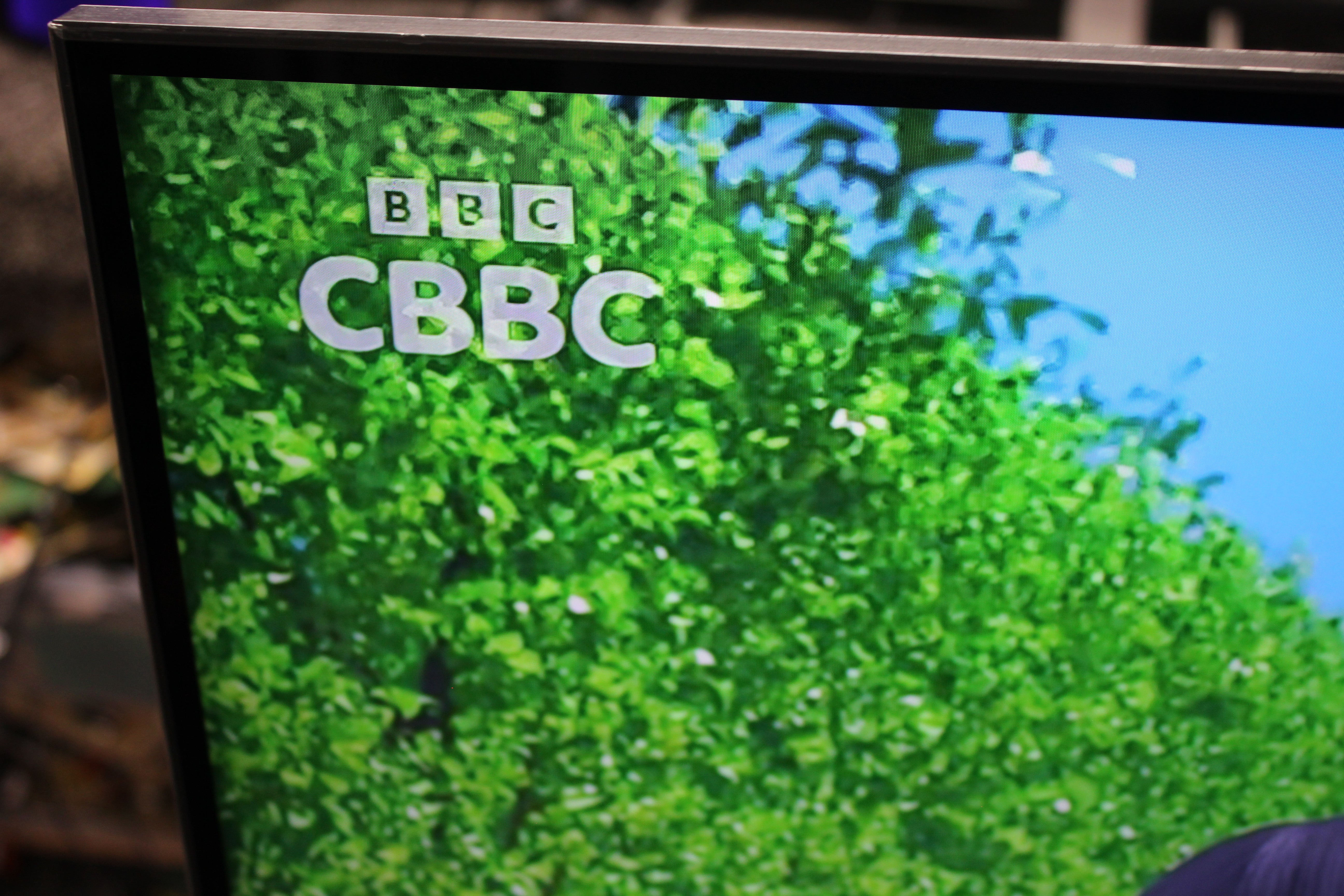 43" Samsung QE43QN90DATXXU Flagship 4K HDR Neo QLED TV - Electronic World TV