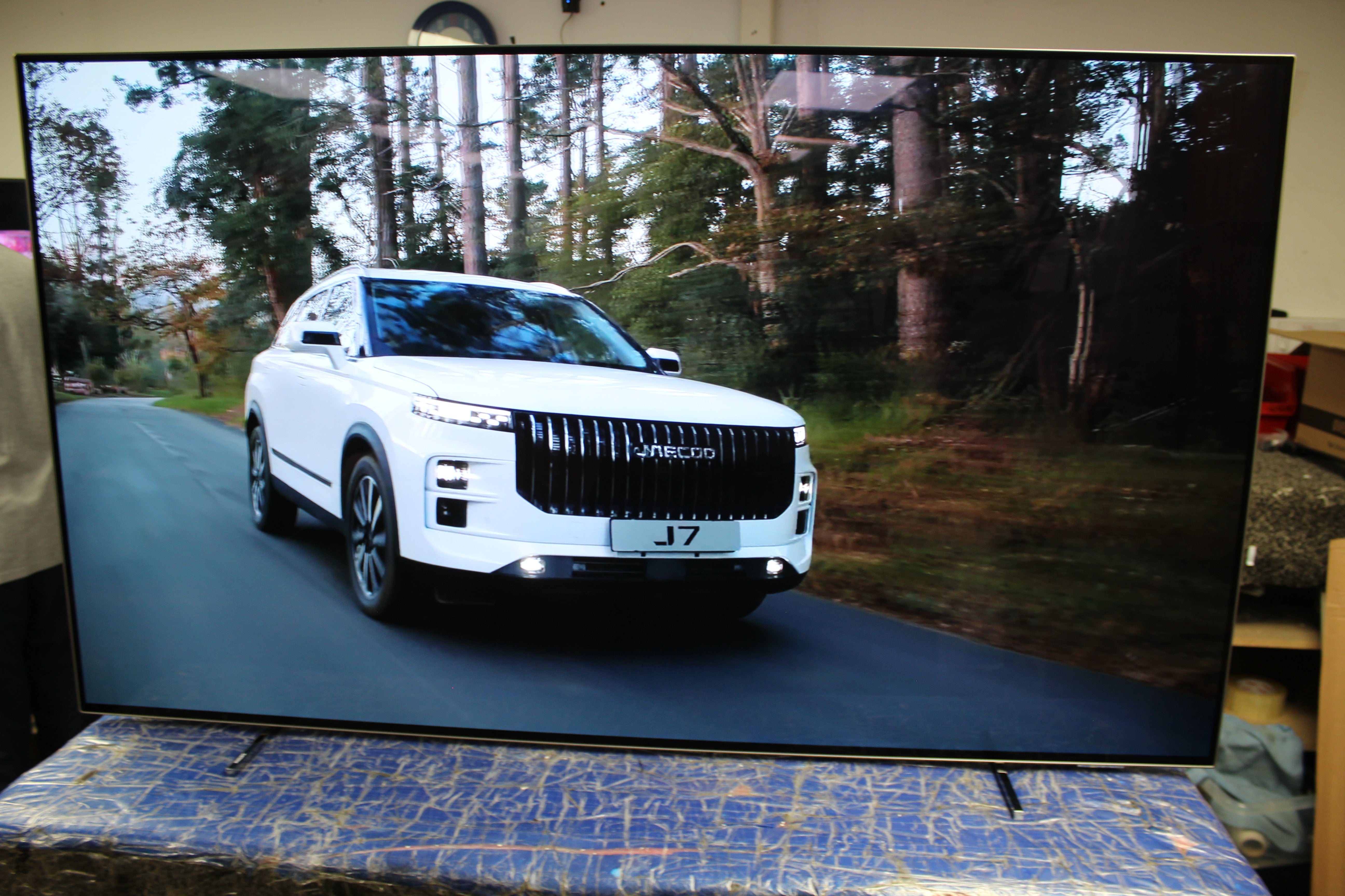 55" Philips 55OLED705/12 Ambilight 4K HDR Android Smart OLED TV - Electronic World TV