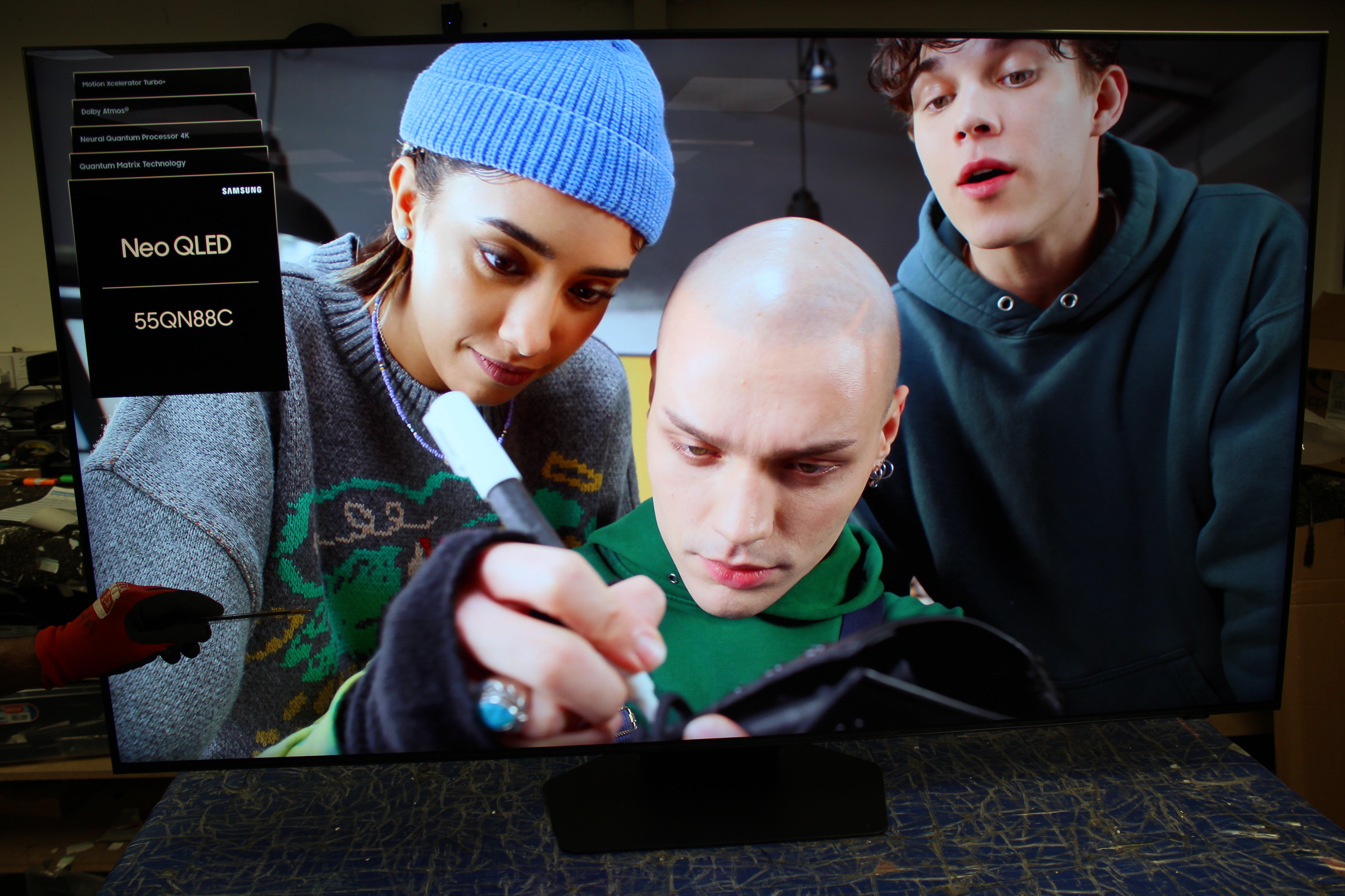 55" Samsung QE55QN88CATXXU Flagship 4K HDR Neo QLED TV - Electronic World TV