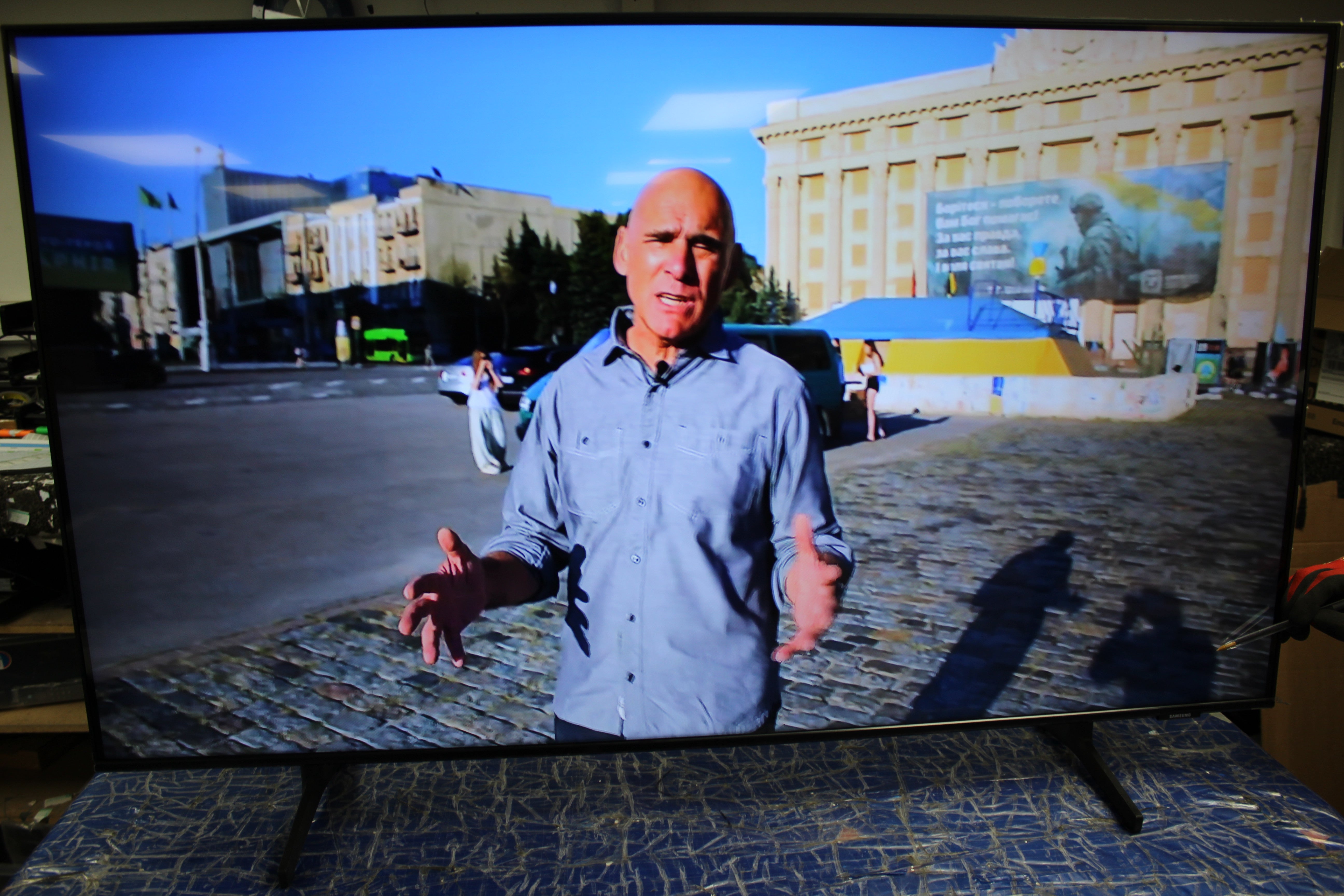 50" Samsung UE50DU8000 4K HDR Crystal Smart LED TV - Electronic World TV