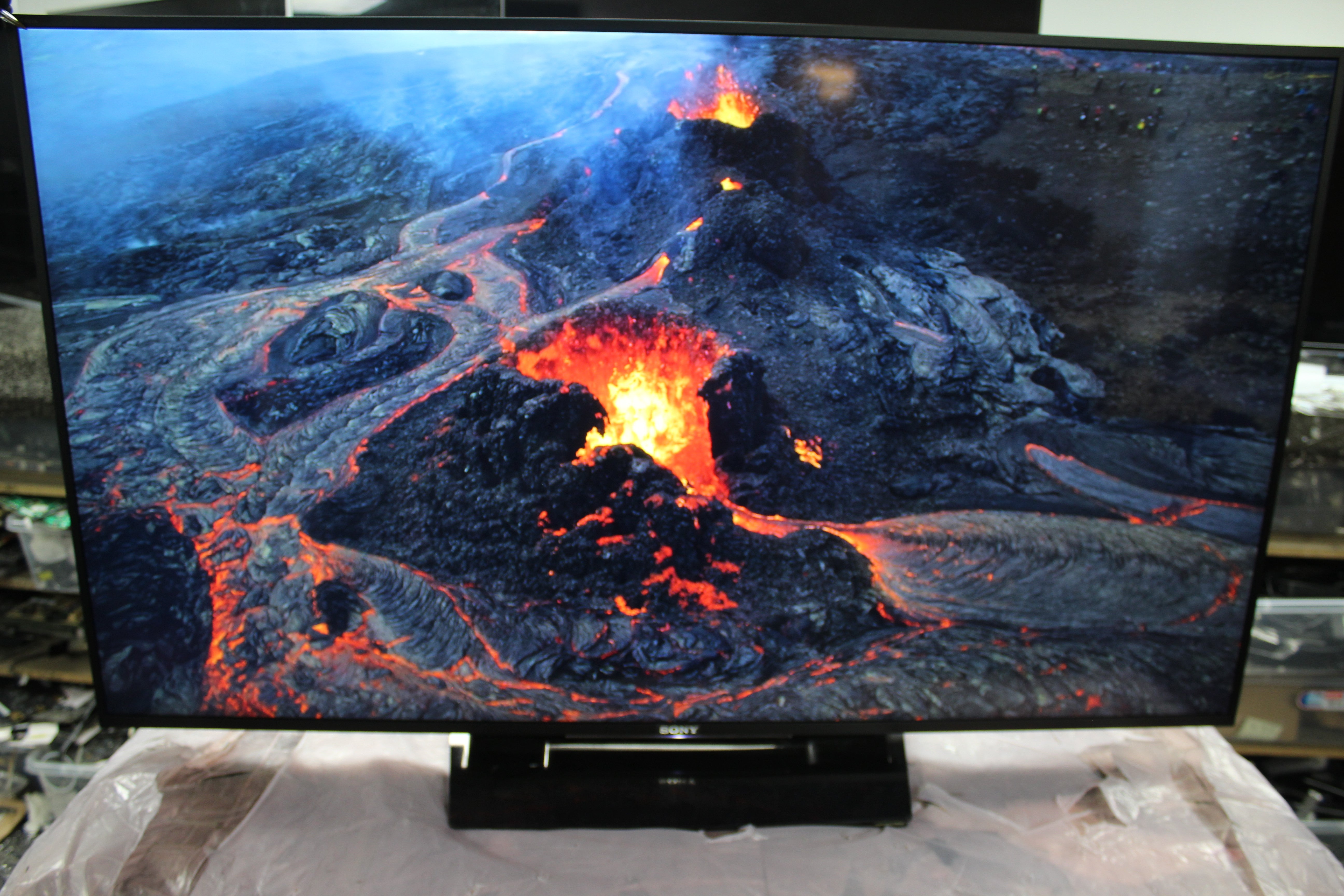 55" Sony KD-55XD8005 4K Ultra HD HDR Android Smart LED TV - Electronic World TV