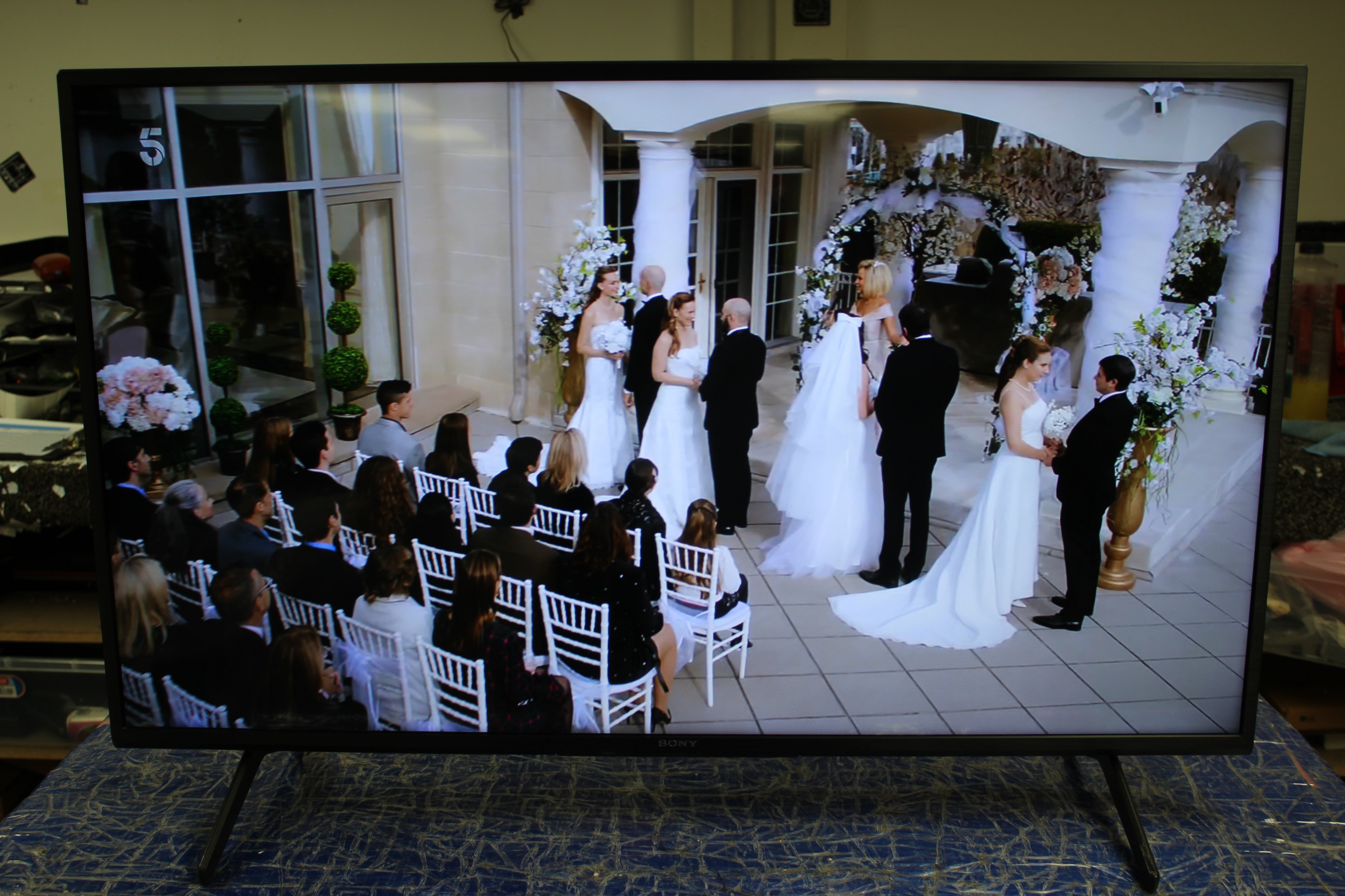 43" Sony Bravia KD43X80JU 4K HDR LED Google TV - Electronic World TV