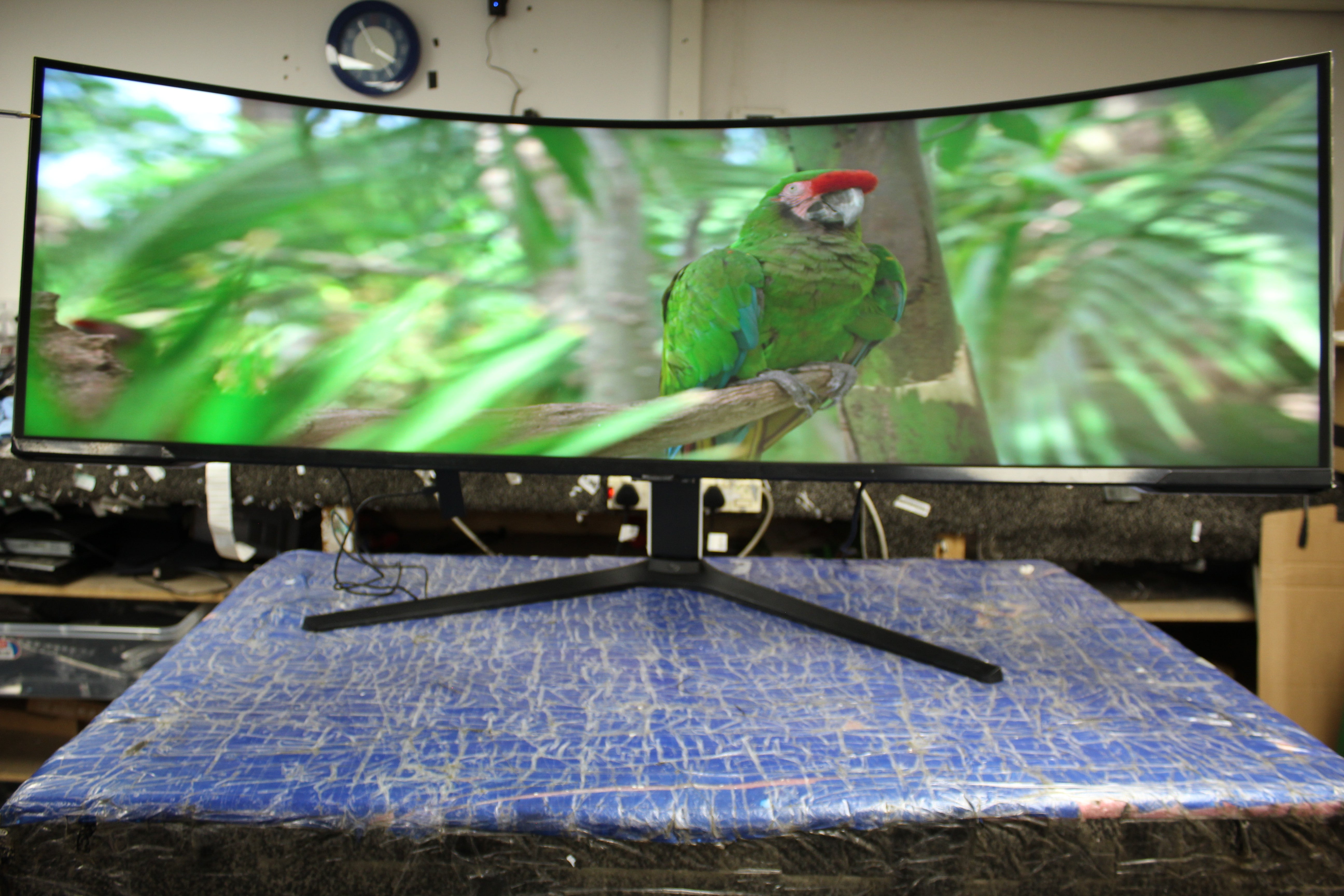 57" Samsung Odyssey LS57CG952NUXXU Curved 4K HDR Gaming Monitor TV - Electronic World TV