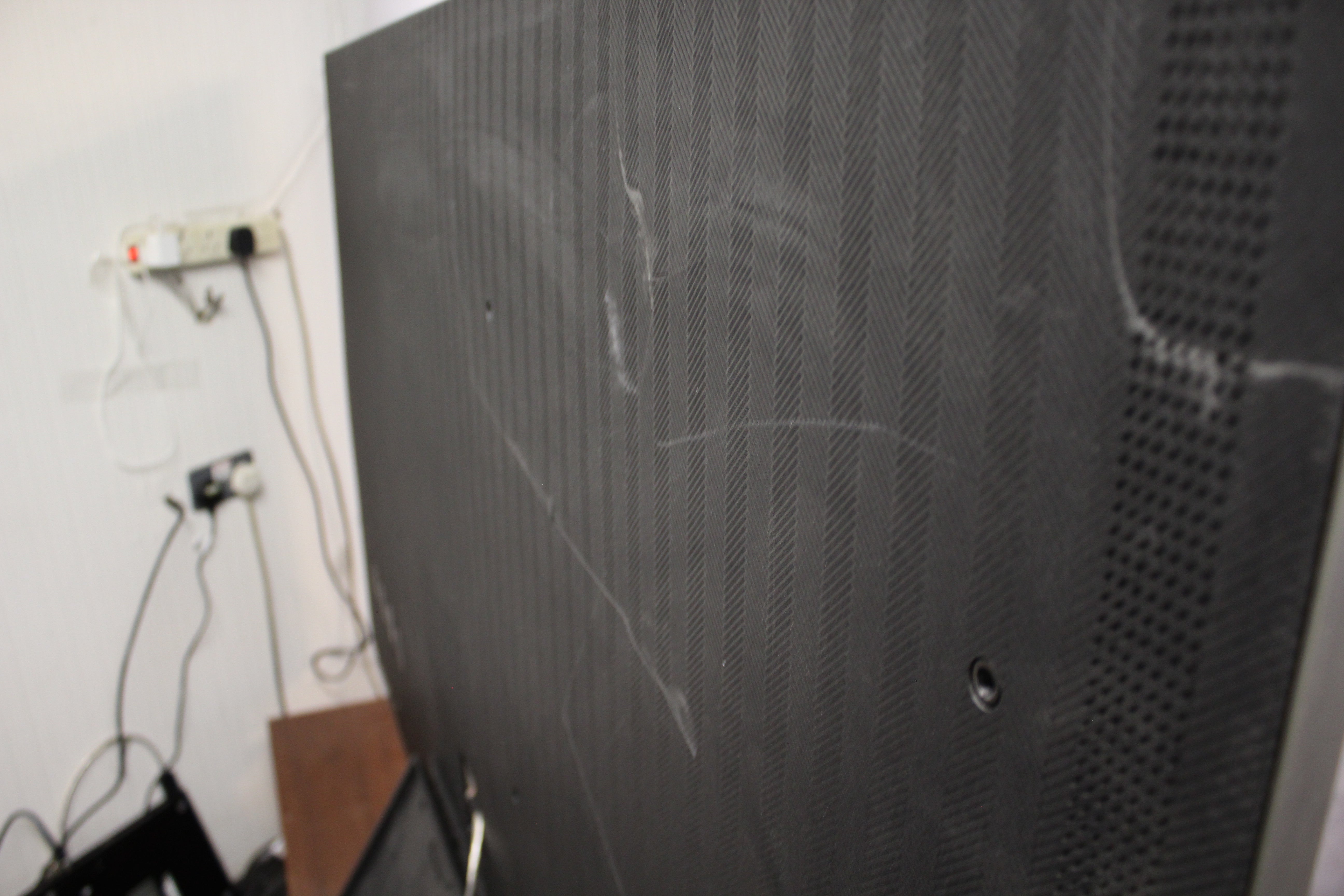 85" Samsung QE85QN95BATXXU Flagship 4K HDR Neo QLED TV - Electronic World TV