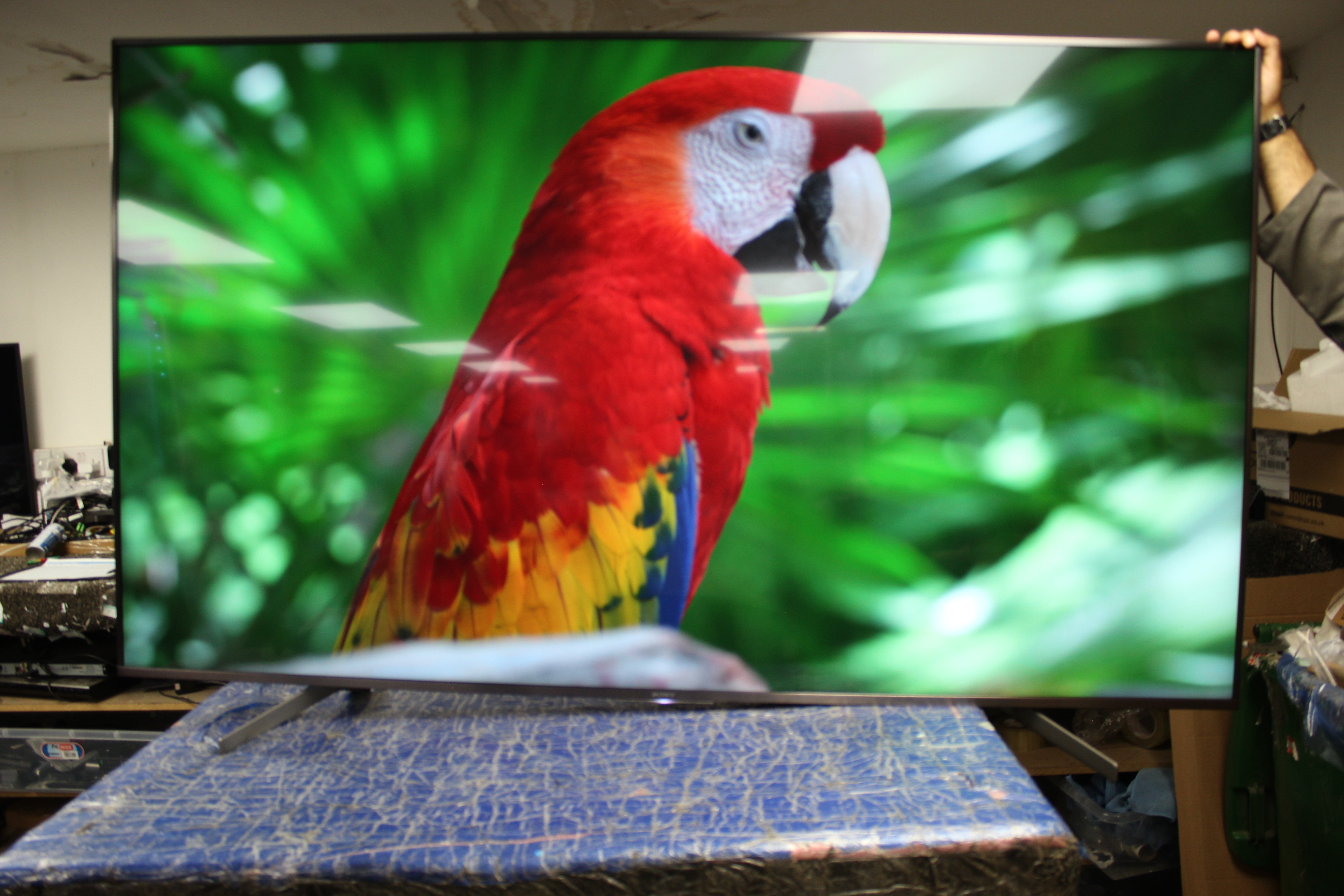 75" Sony KD75XG8796BU 4K Ultra HD HDR Android Smart LED TV - Electronic World TV