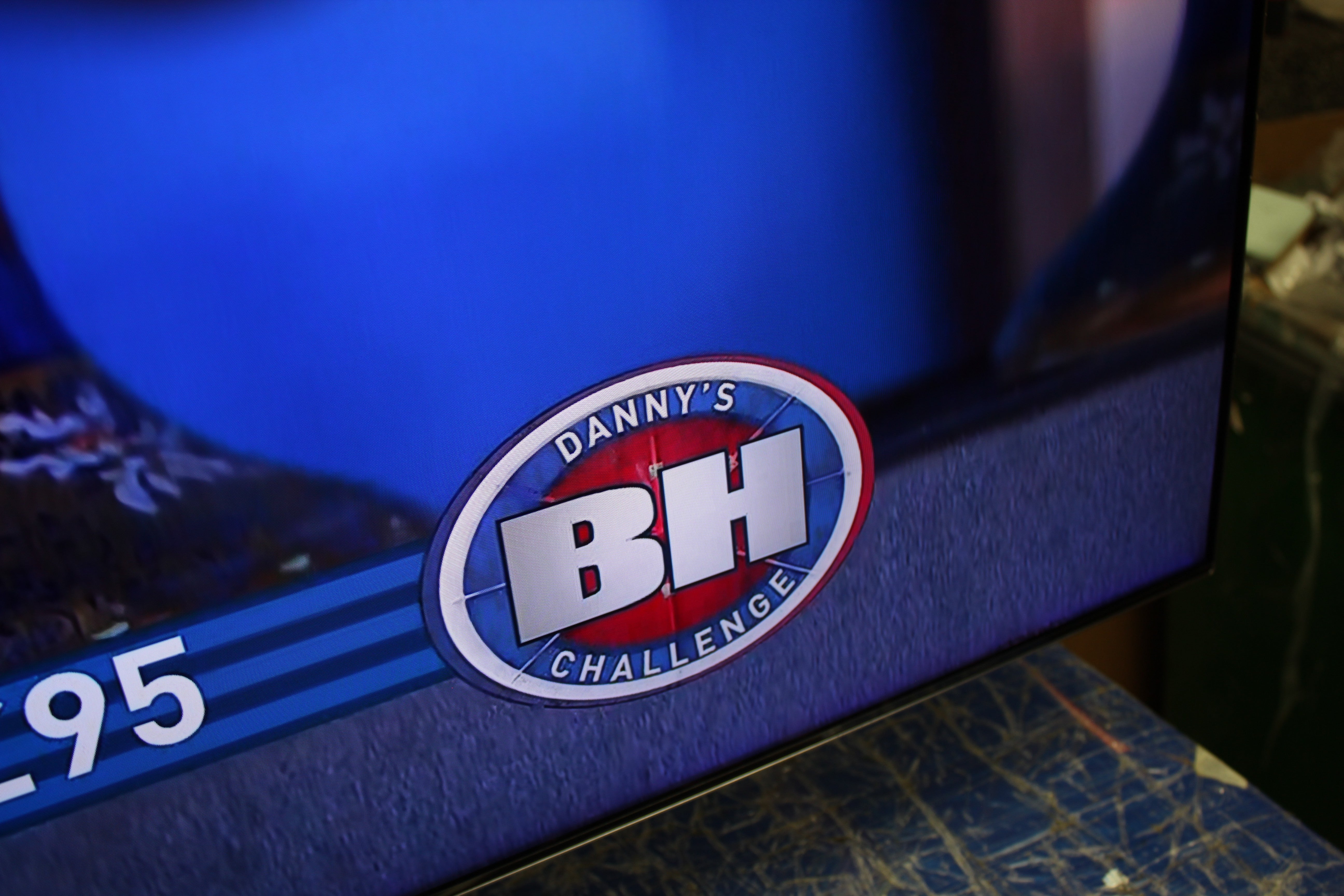 55" Samsung QE55Q7FNA Premium Certified 4K UHD HDR QLED TV - Electronic World TV