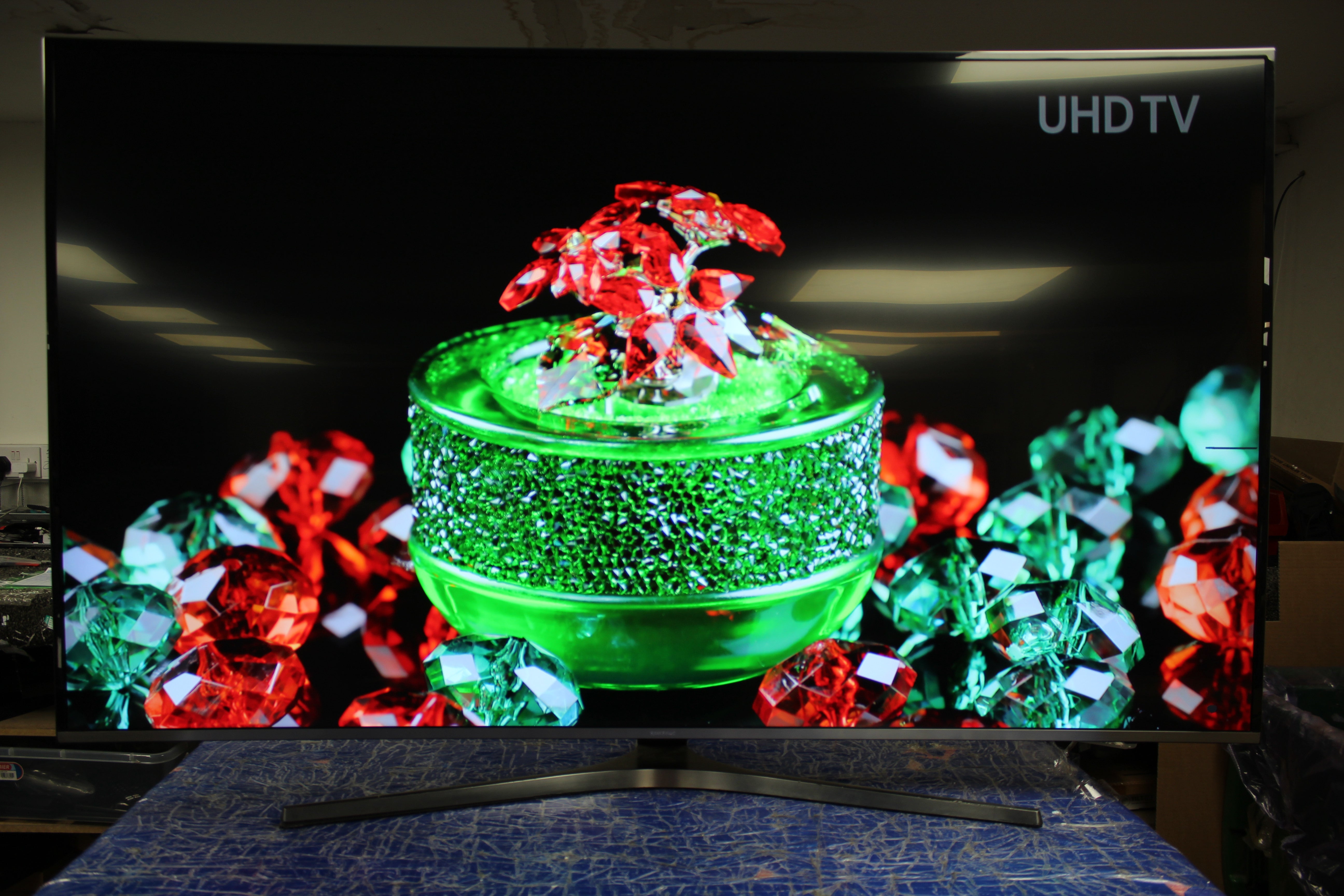 65" Samsung UE65KU6680 Curved 4K Ultra HD HDR Smart LED TV - Electronic World TV