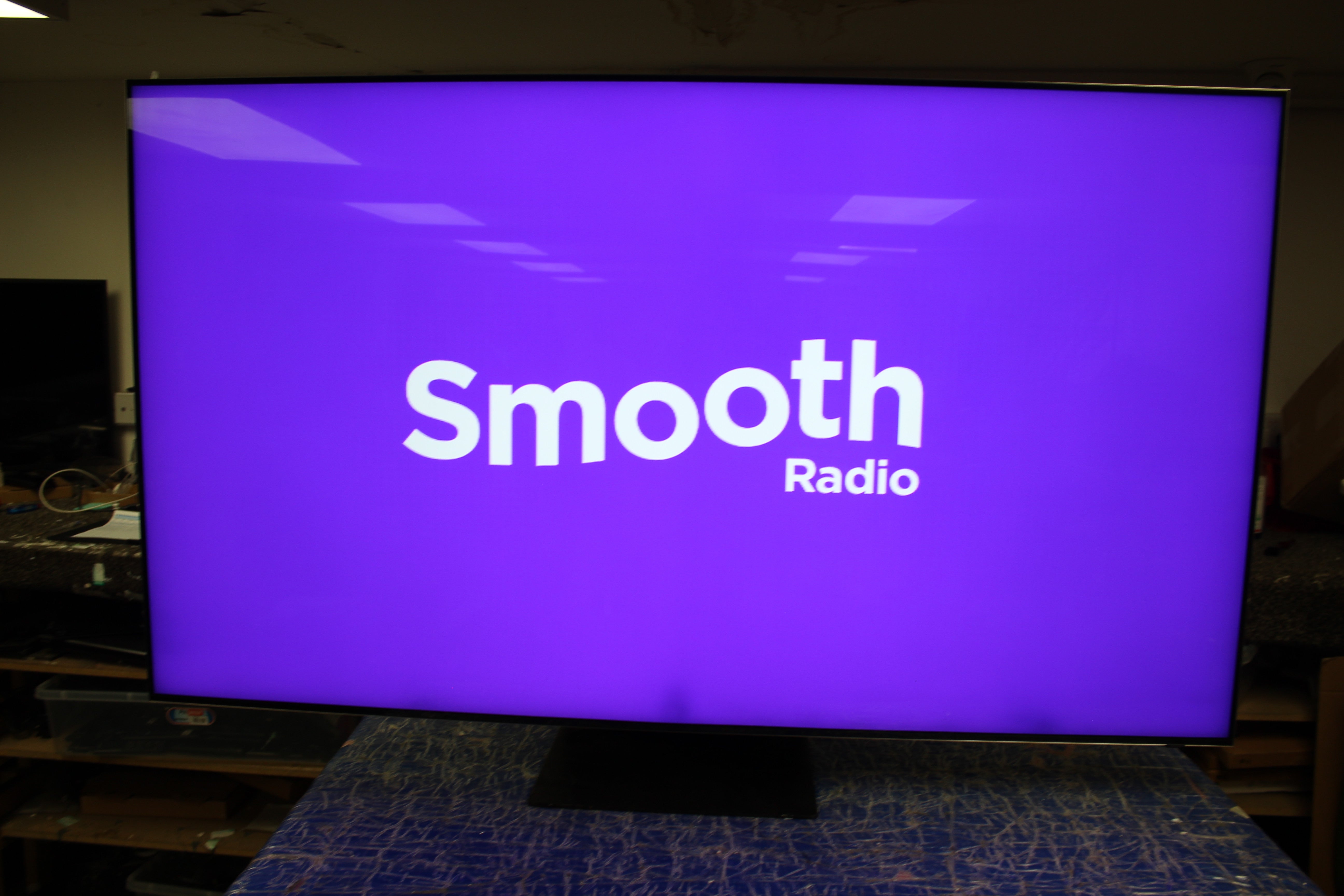 65" Samsung QE65QN700BTXXU Flagship 8K HDR Neo QLED TV - Electronic World TV