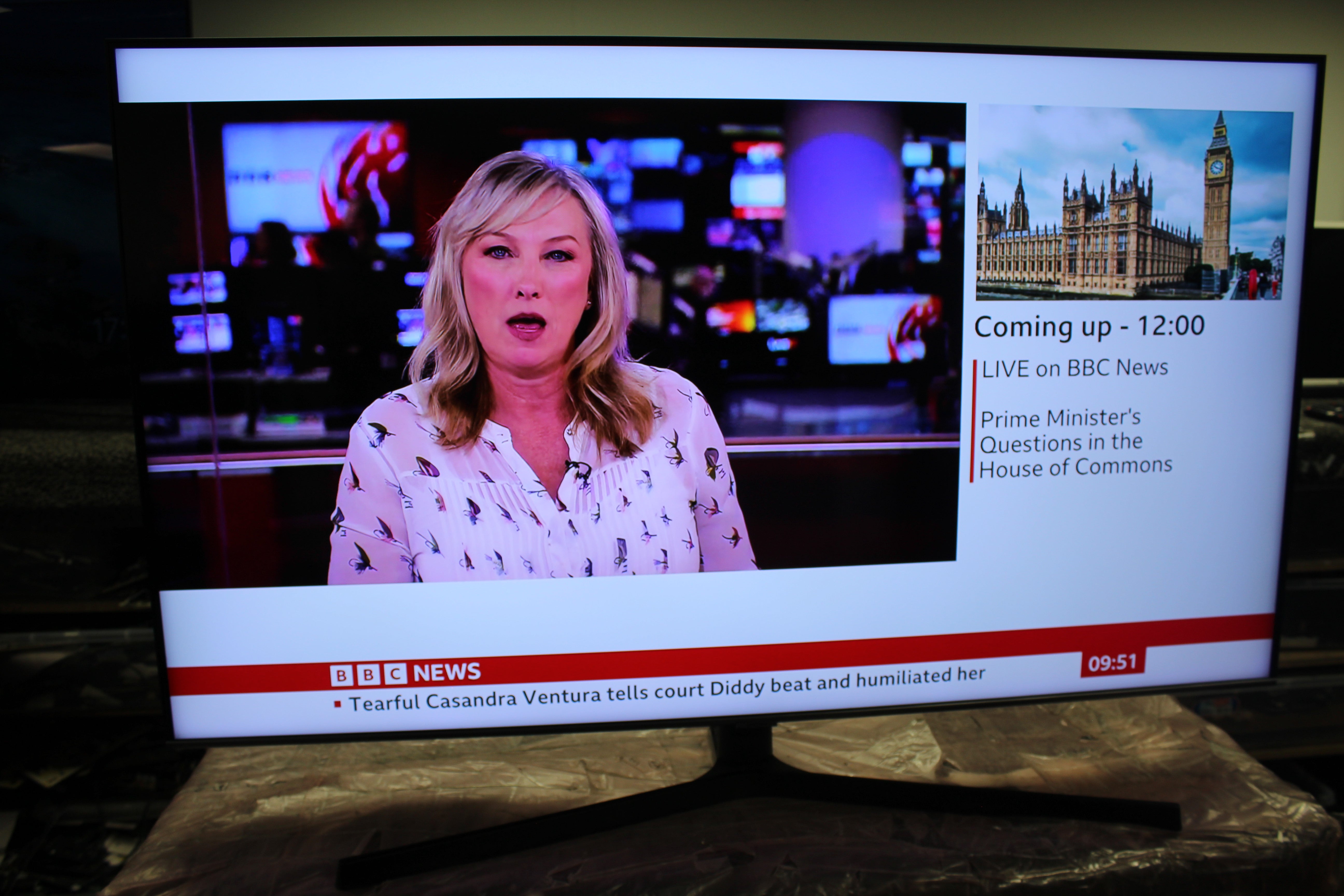 55" Samsung QE55Q75TATXXU Quantum 4K UHD HDR QLED TV - Electronic World TV