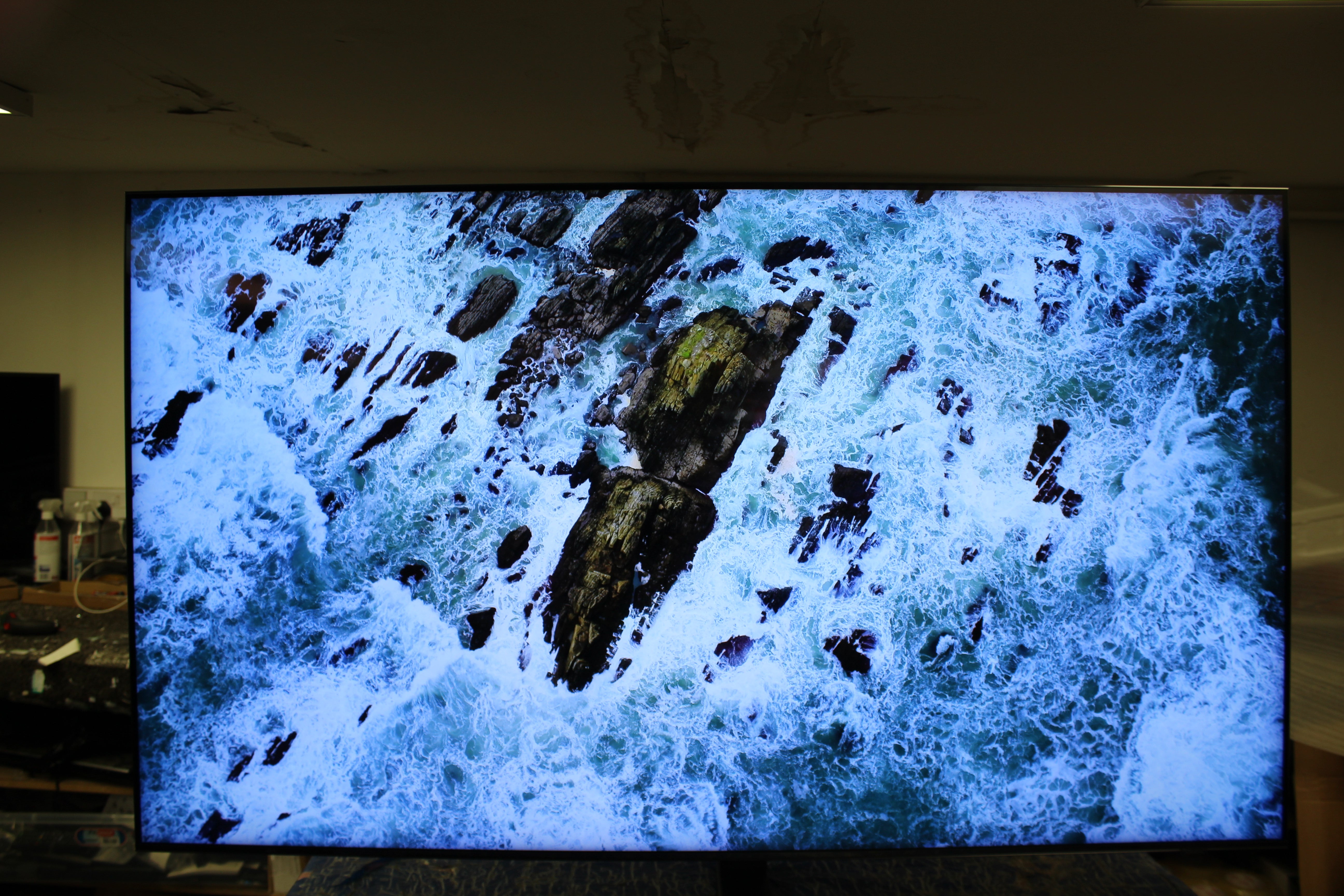 65" Samsung QE65Q800TATXXU Premium 8K HDR QLED TV - Electronic World TV