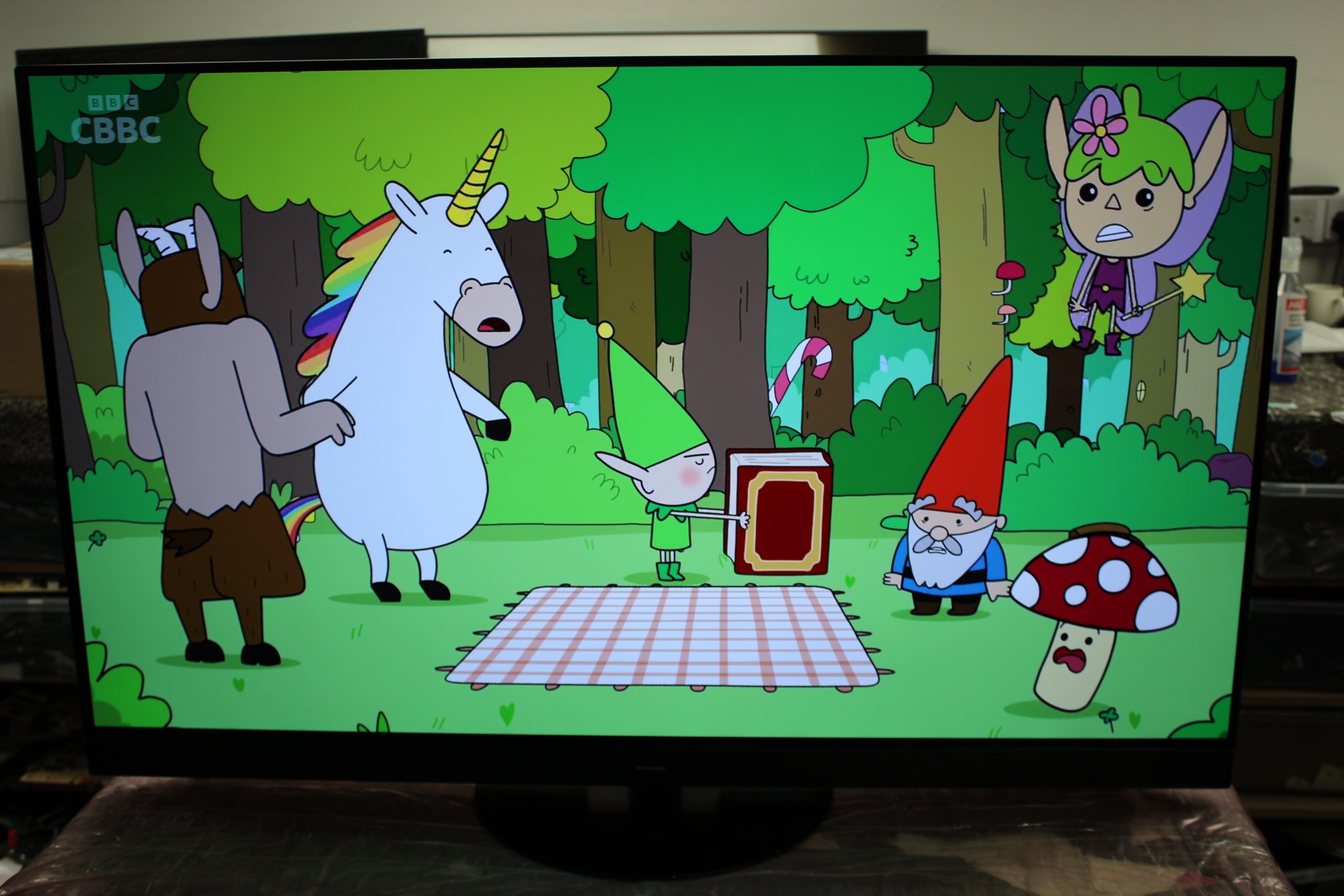 55" Panasonic TX-55HZ1500B 4K HDR Smart Master OLED TV - Electronic World TV