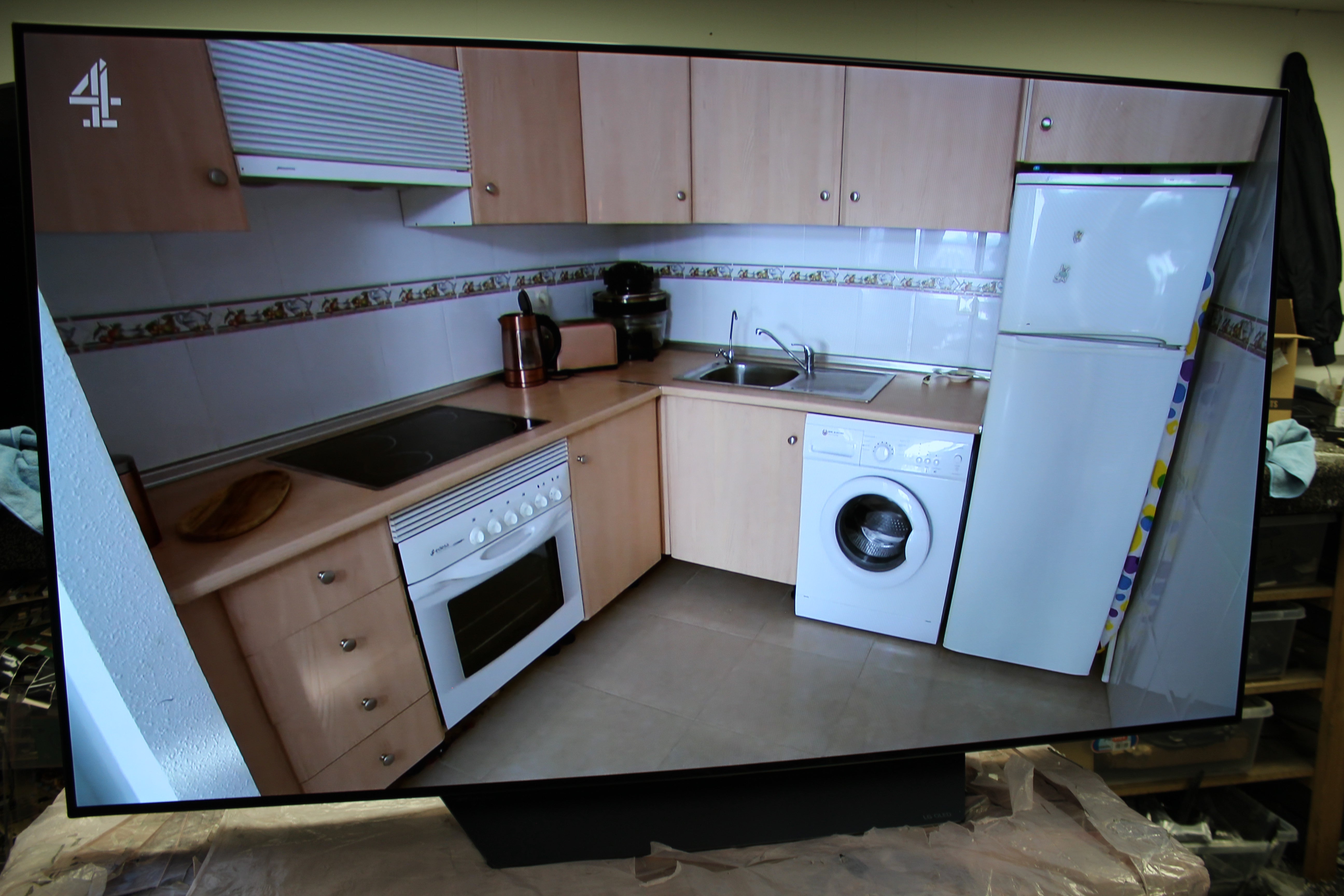 65" LG OLED65B9PLA 4K HDR Smart OLED TV - Electronic World TV