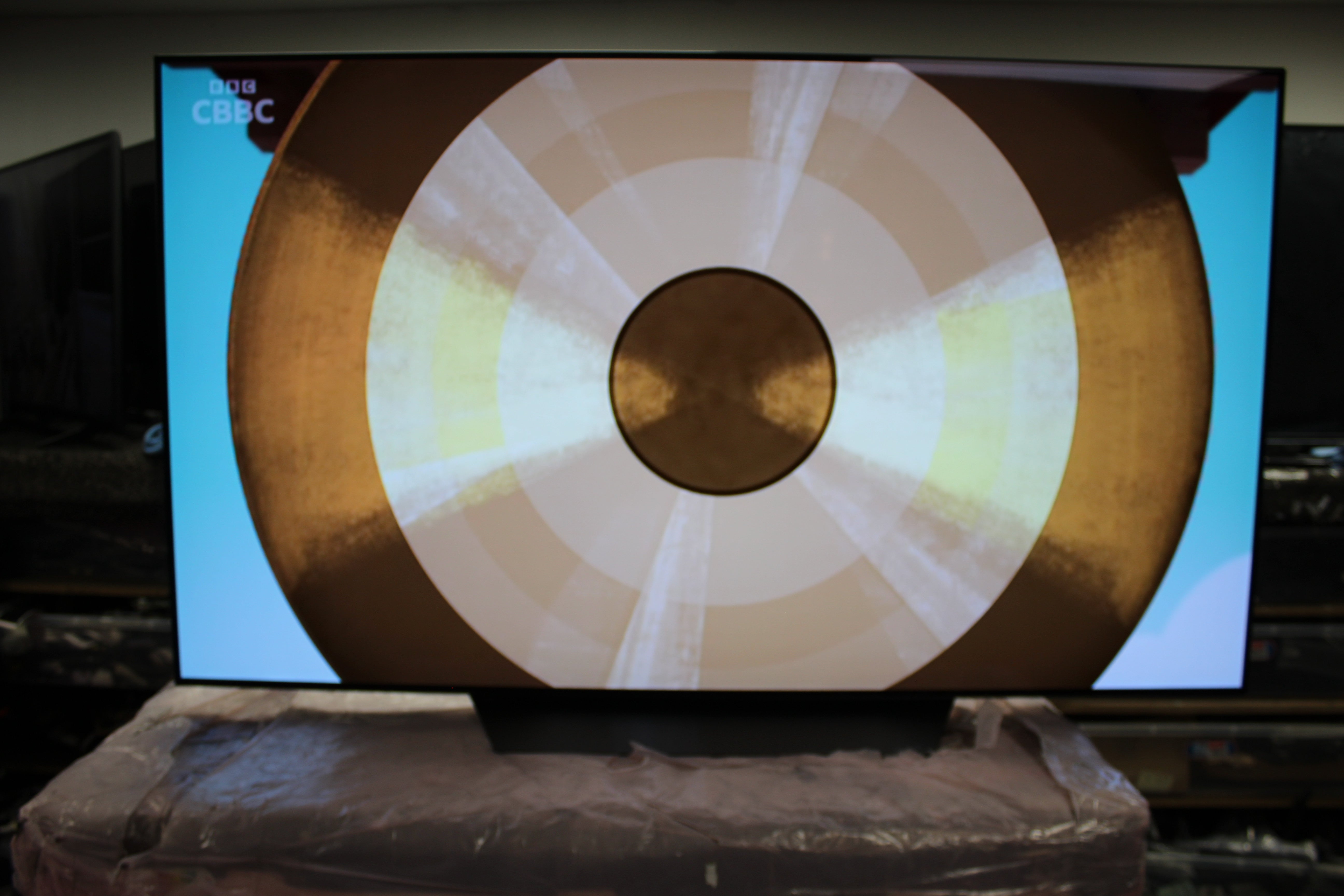 65" LG OLED65B9PLA 4K HDR Smart OLED TV - Electronic World TV