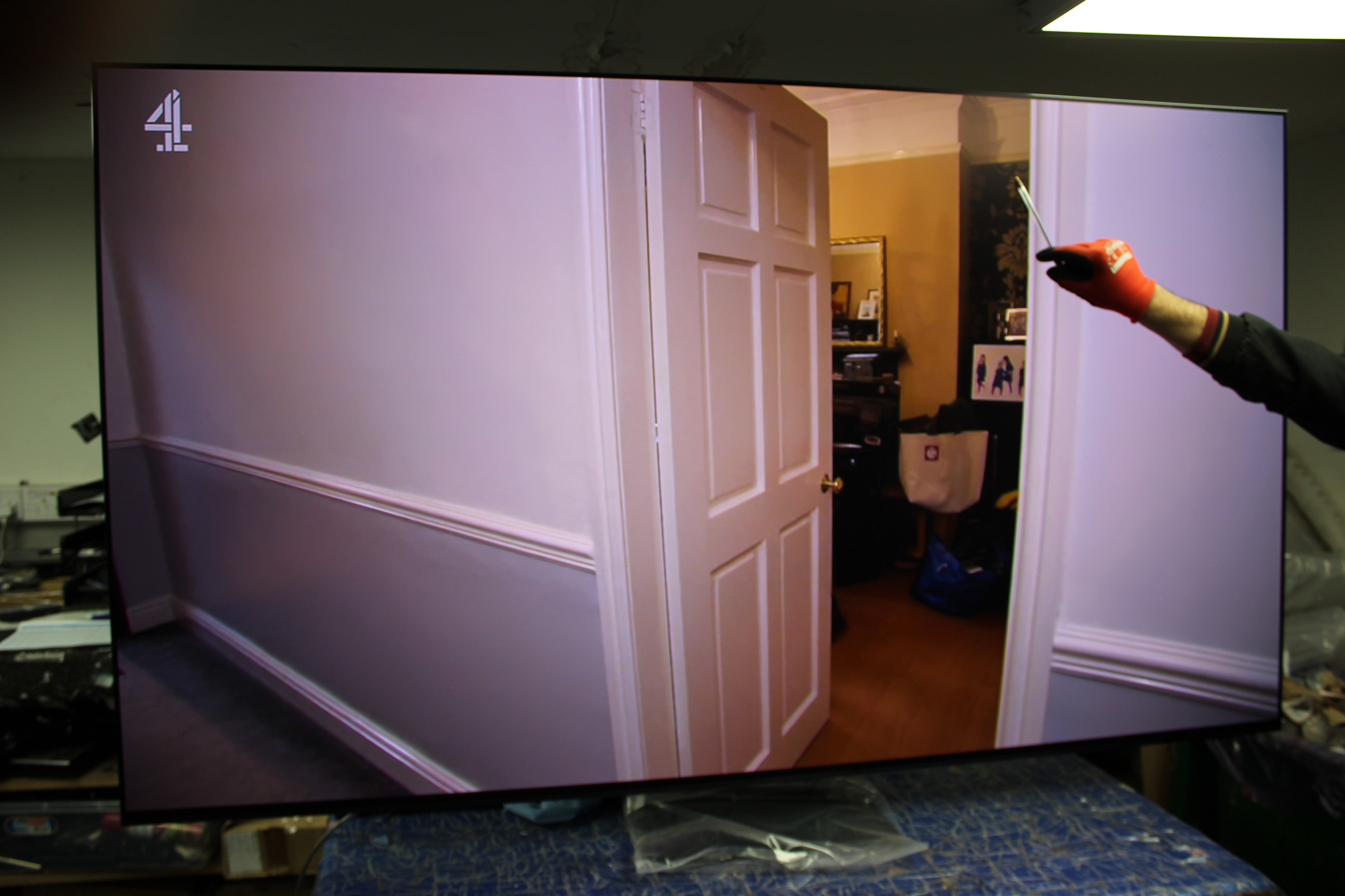 77" Samsung QE77S95D Flagship 4K HDR OLED TV - Electronic World TV