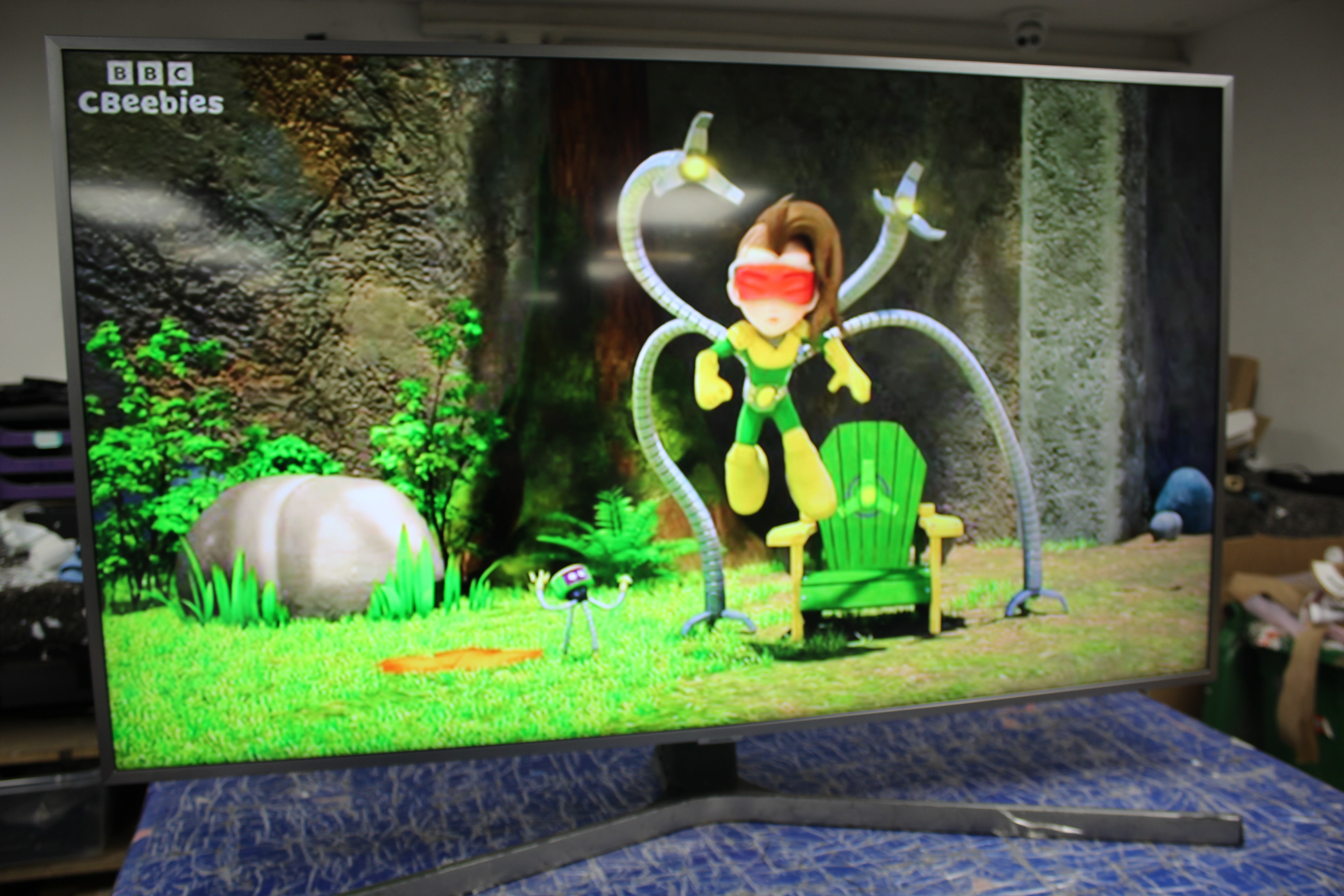 55" Samsung UE55NU7470 4K HDR Smart LED TV - Electronic World TV